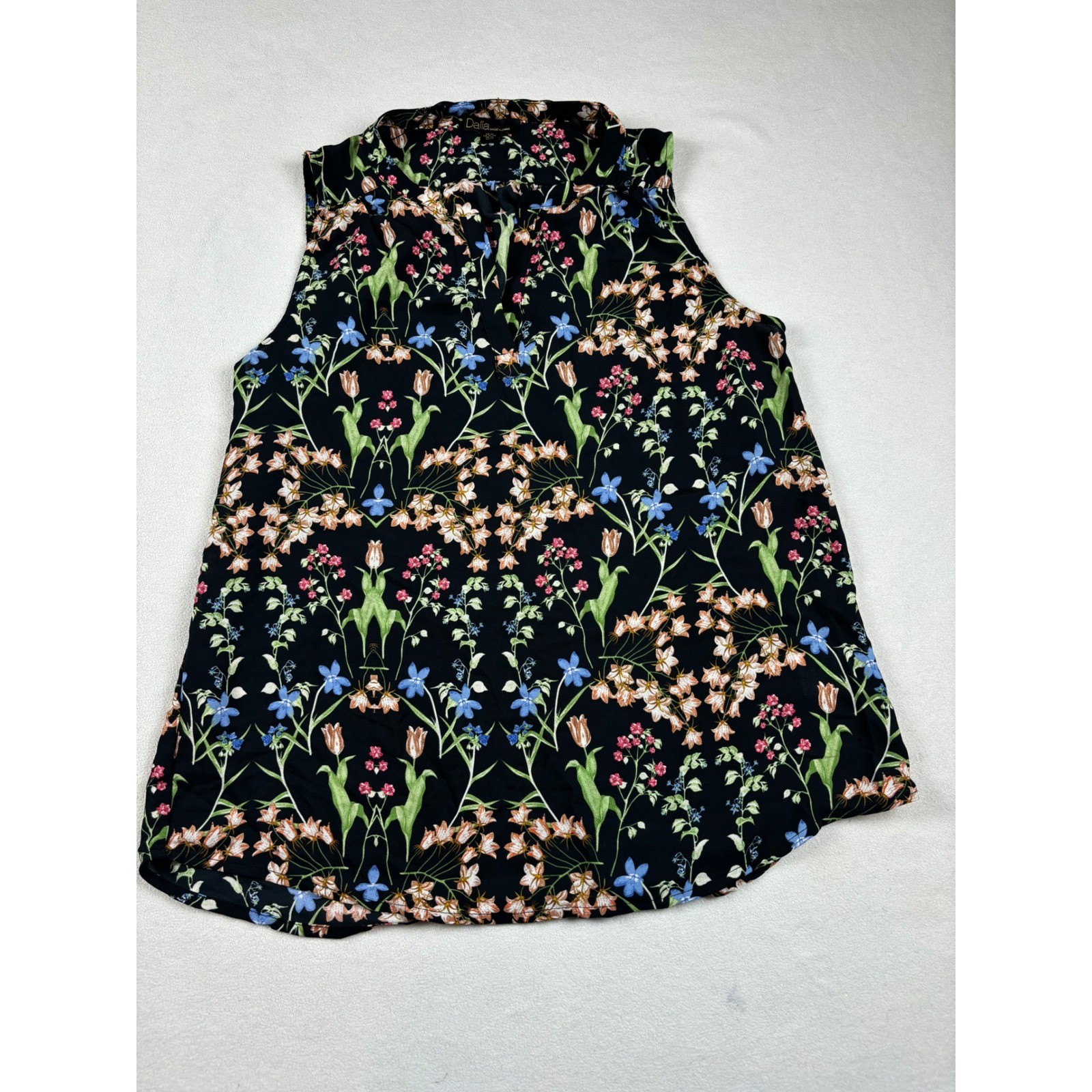 Dalia Womens Sleeveless Floral Blouse Black Multi Color Split Neck Top Size M