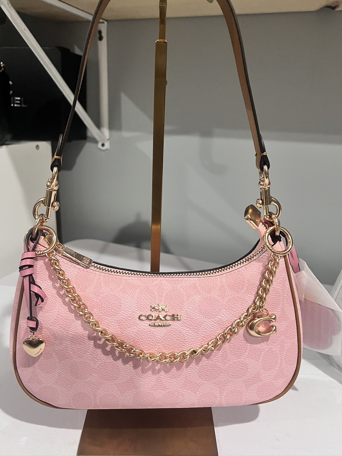 NWT COACH Teri Shoulder Bag CEA20 Signature Canvas Powder Pink Gold Charms!!