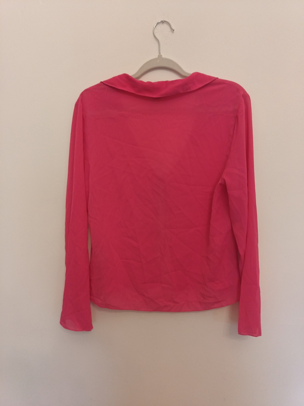 BNWOT Hot Pink Chiffon Blouse Long Sleeve Size 10 Tie Front Lightweight Holiday