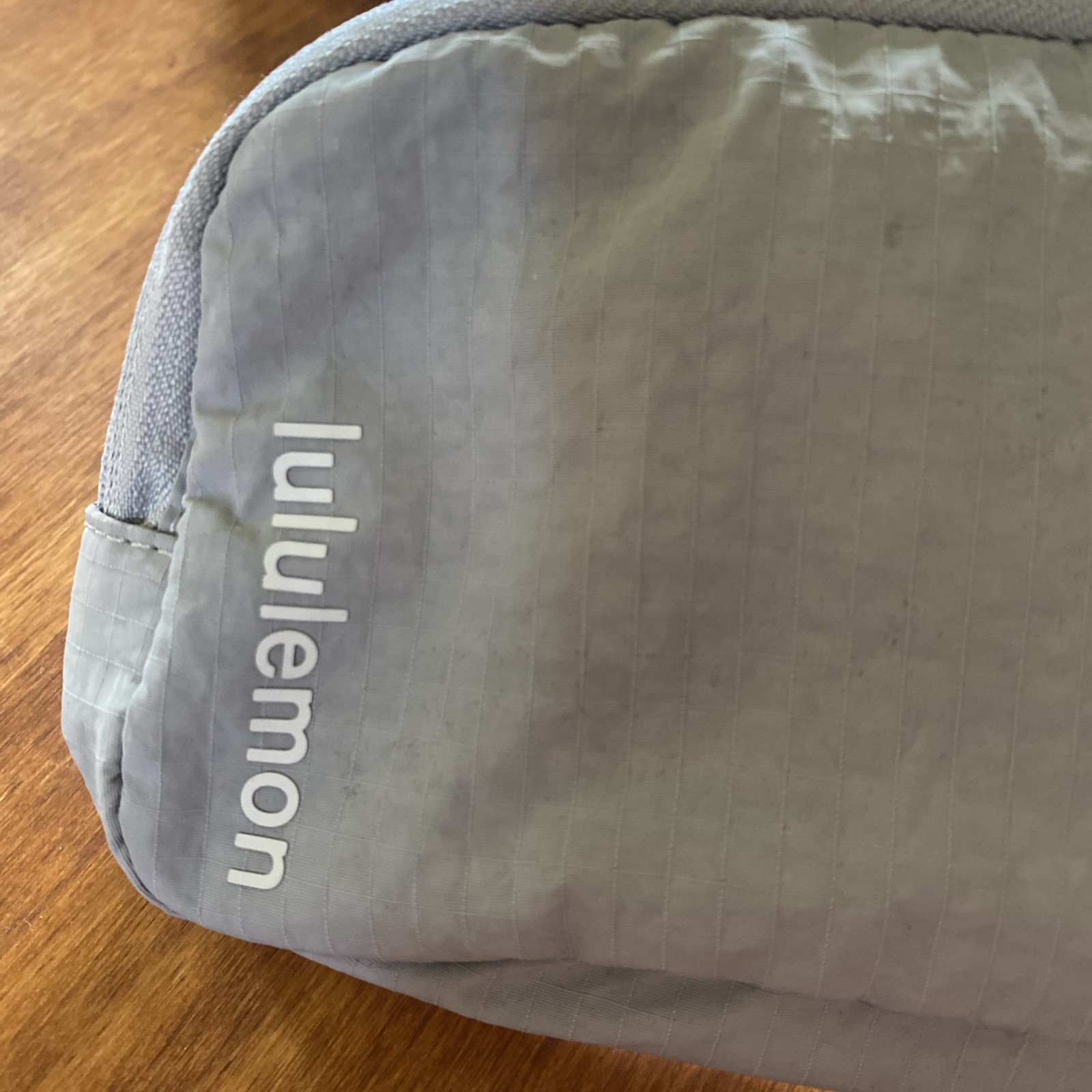 Lululemon Mini Belt Bag O/S Gray Crossbody Fanny Pack