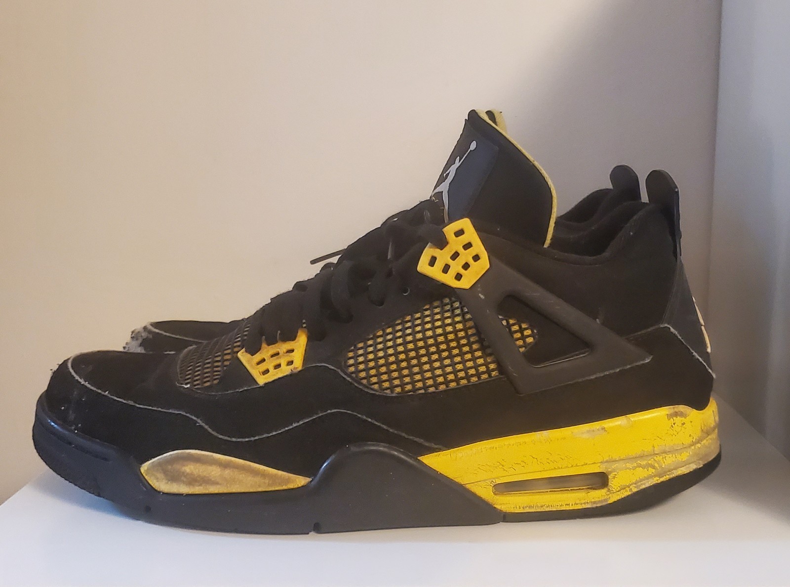 2023 Air Jordan 4 Retro Mid Thunder Black Yellow DH6927-017 size 14!