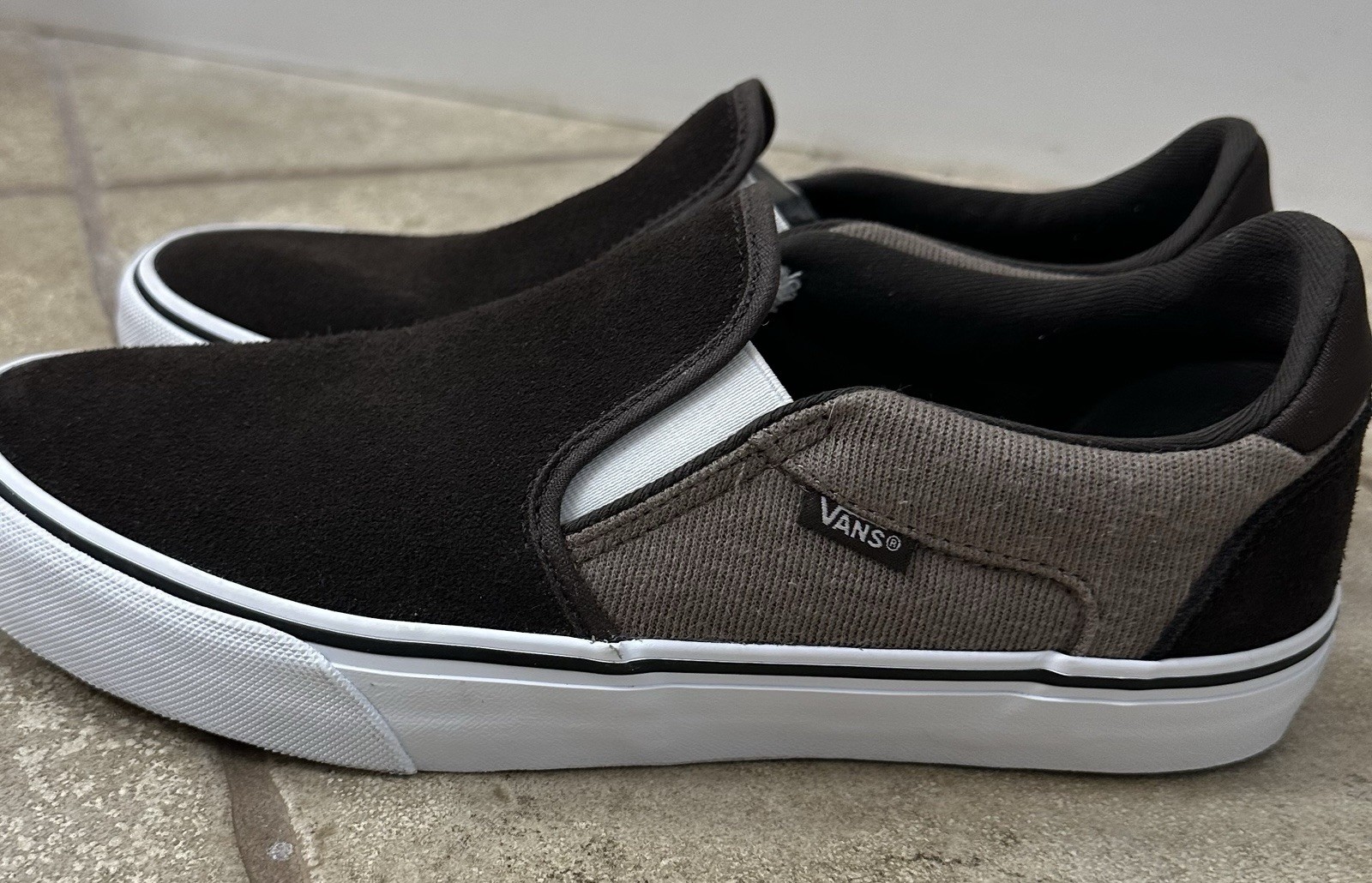 VANS Asher Deluxe Men’s Slip-On Suede Comfort Cushioned Shoes Size 9 Brown