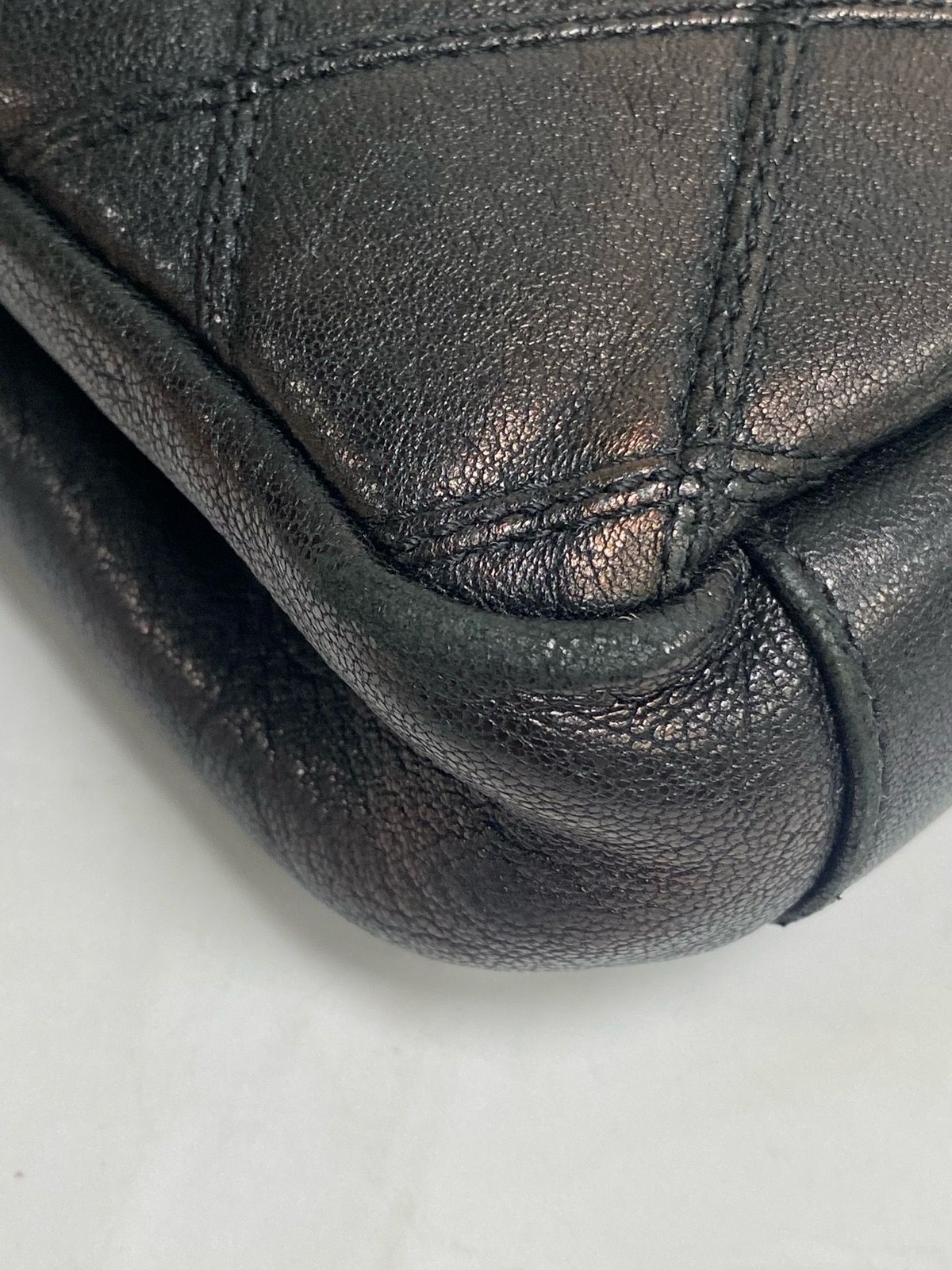 Saint Laurent Envelope Messenger Flap Black Quilted Leather SHW Crossbody Auth