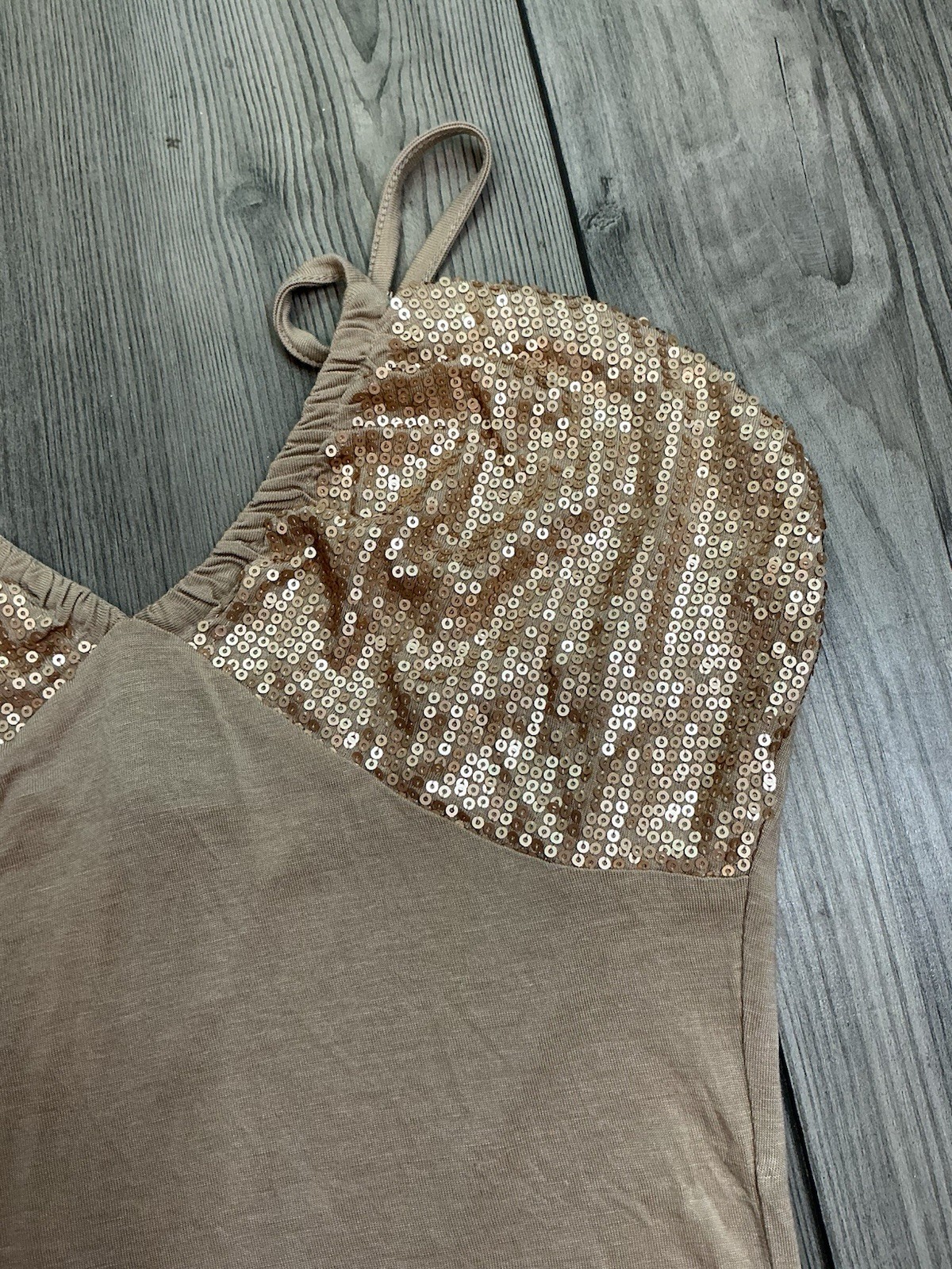 Motivi Women’s Sequin Trim Camisole Top Beige Nude Spaghetti Strap V-Neck Size S