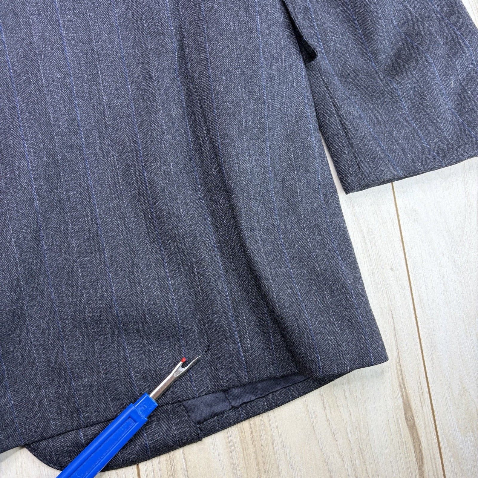 J. Press VTG Herringbone Double Pinstripe Wool 2/3 Roll Blazer Mens 40L Gray USA