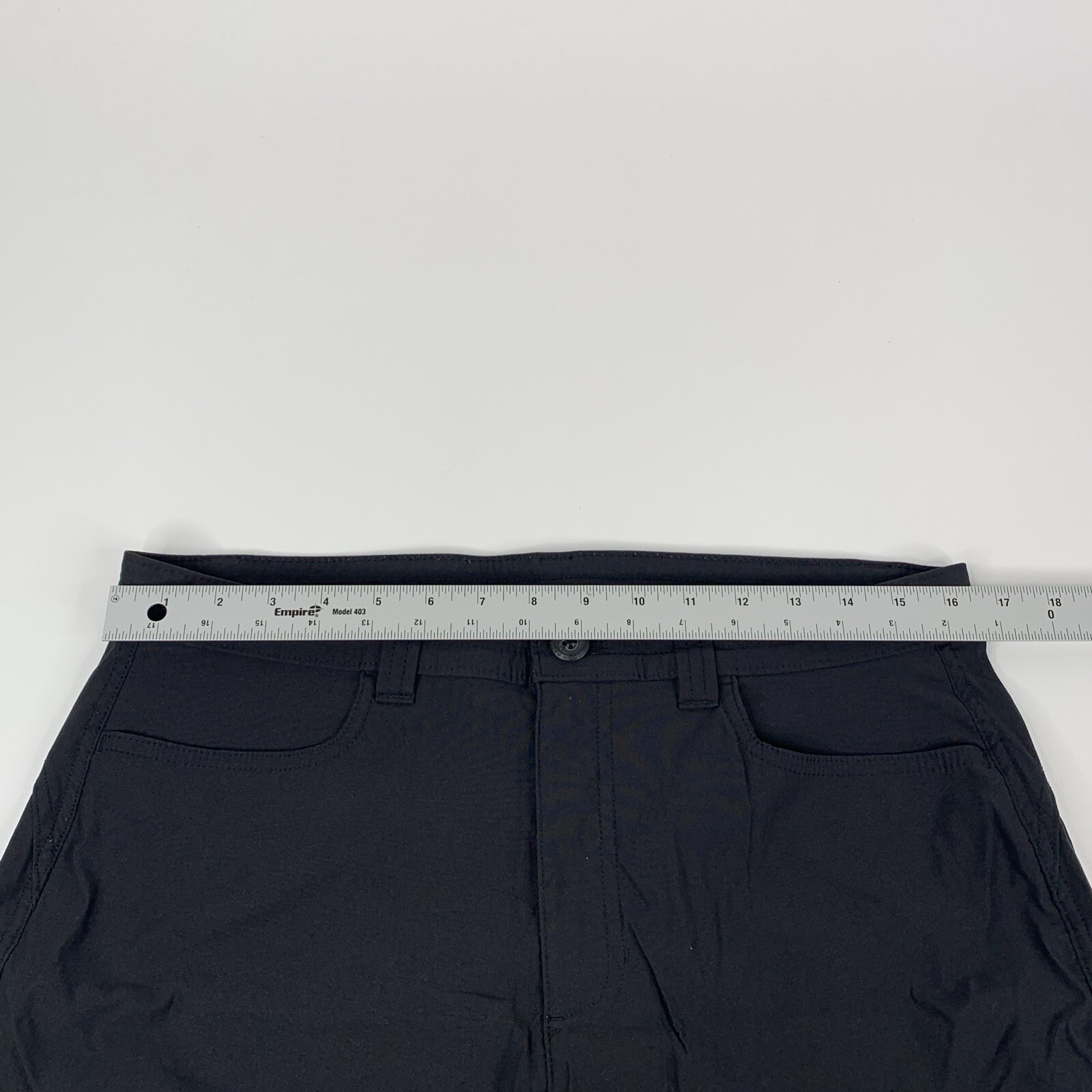 Eddie Bauer Womens Capri Pants Stretch Tech Rainier Cargo Pockets Black Sz 6