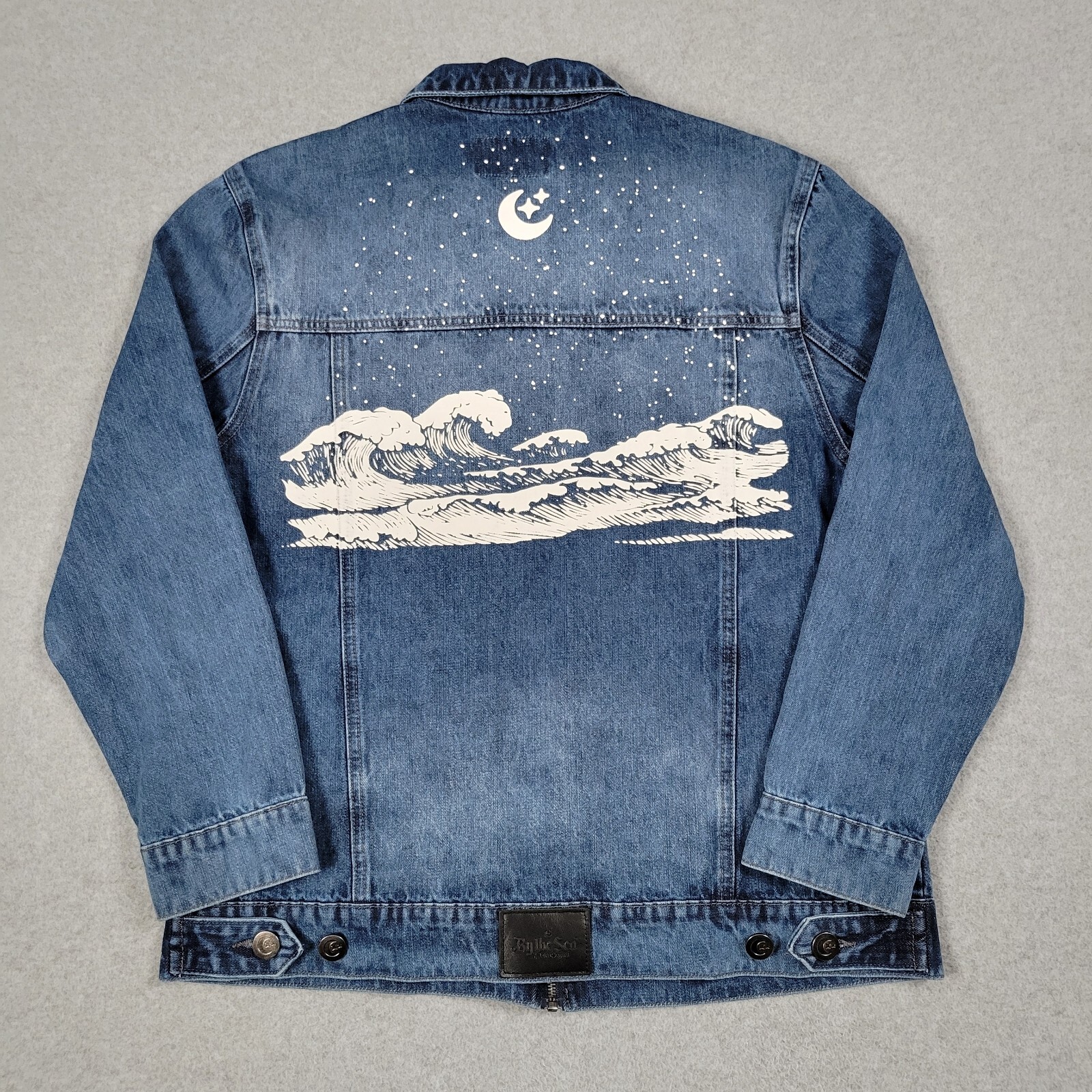 The Tubbo Moment Jacket Mens Medium Blue Denim Indigo Sandwash Sea Scene Trucker