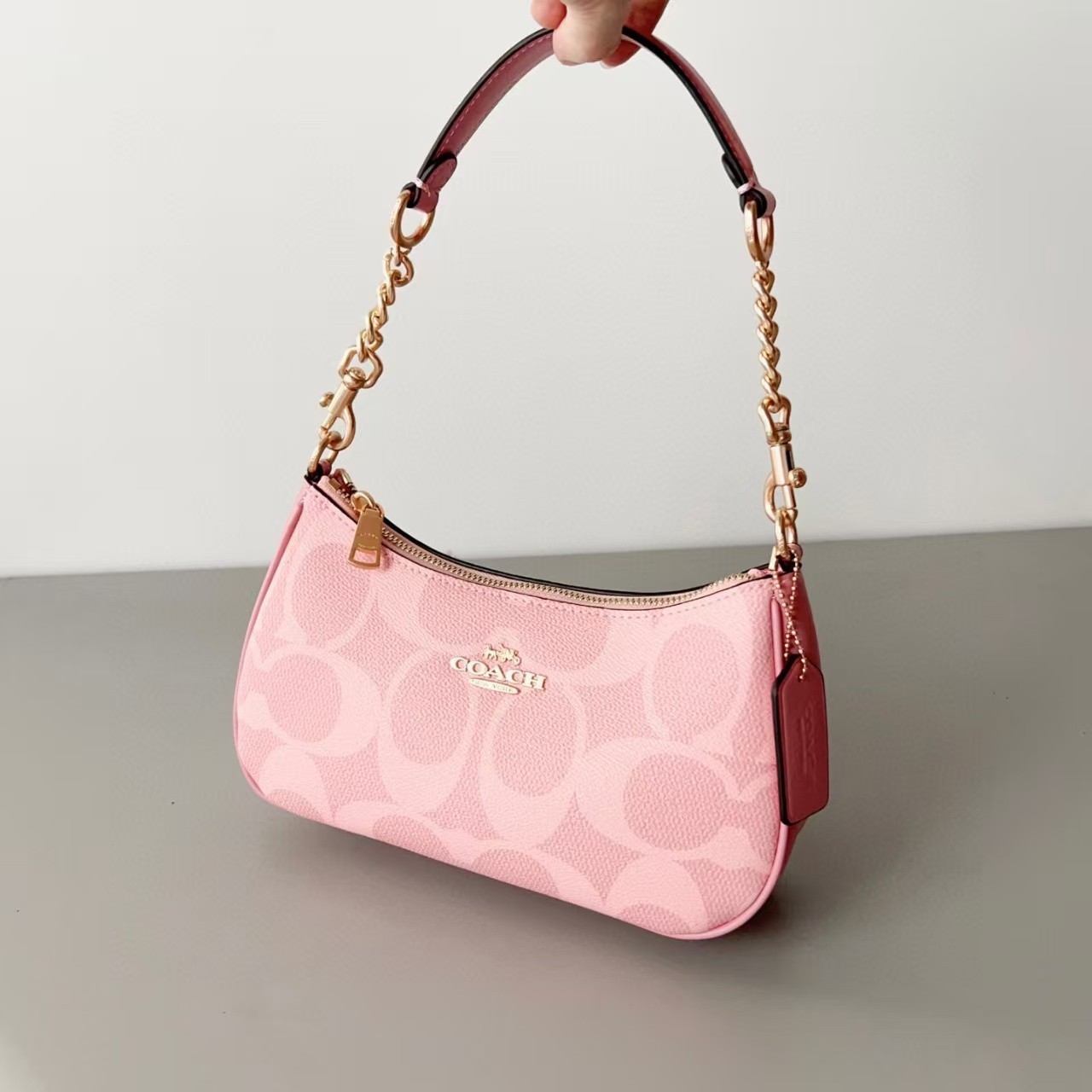 COACH Teri Shoulder Bag In signature canvas/Gold/Powder Pink New CAL51