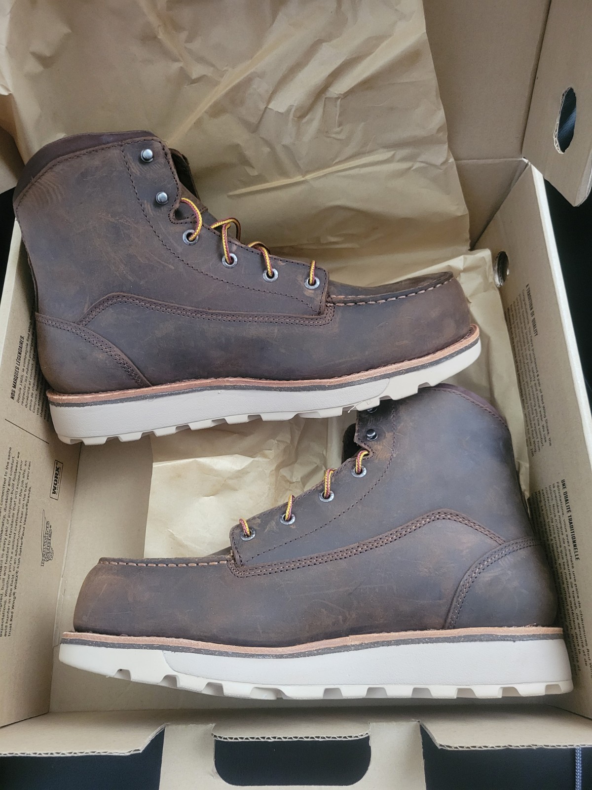 Red Wing Traction Tred Lite 2440 Brand New Size 11.5