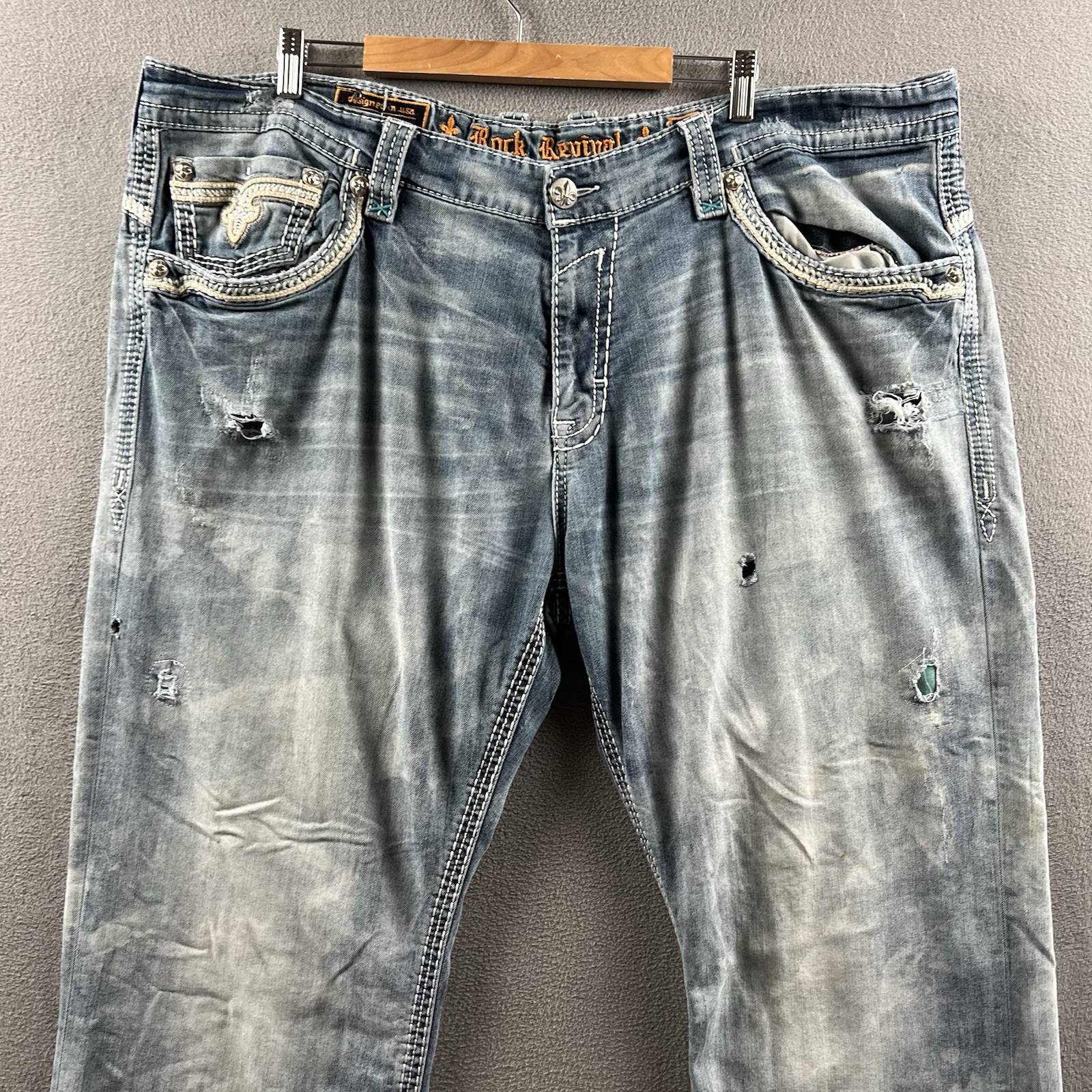 Rock Revival Feeney Jeans Mens 44×34 Light Wash Distressed Denim Relaxed Fit Y2K