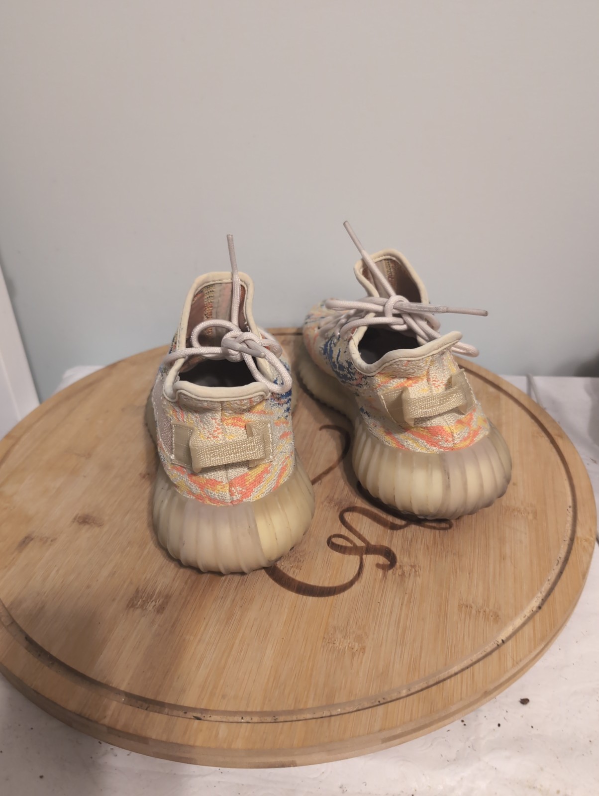 Yeezy Boost 350 V2 MX Oat – Men’s Size 7 Good Condition A1