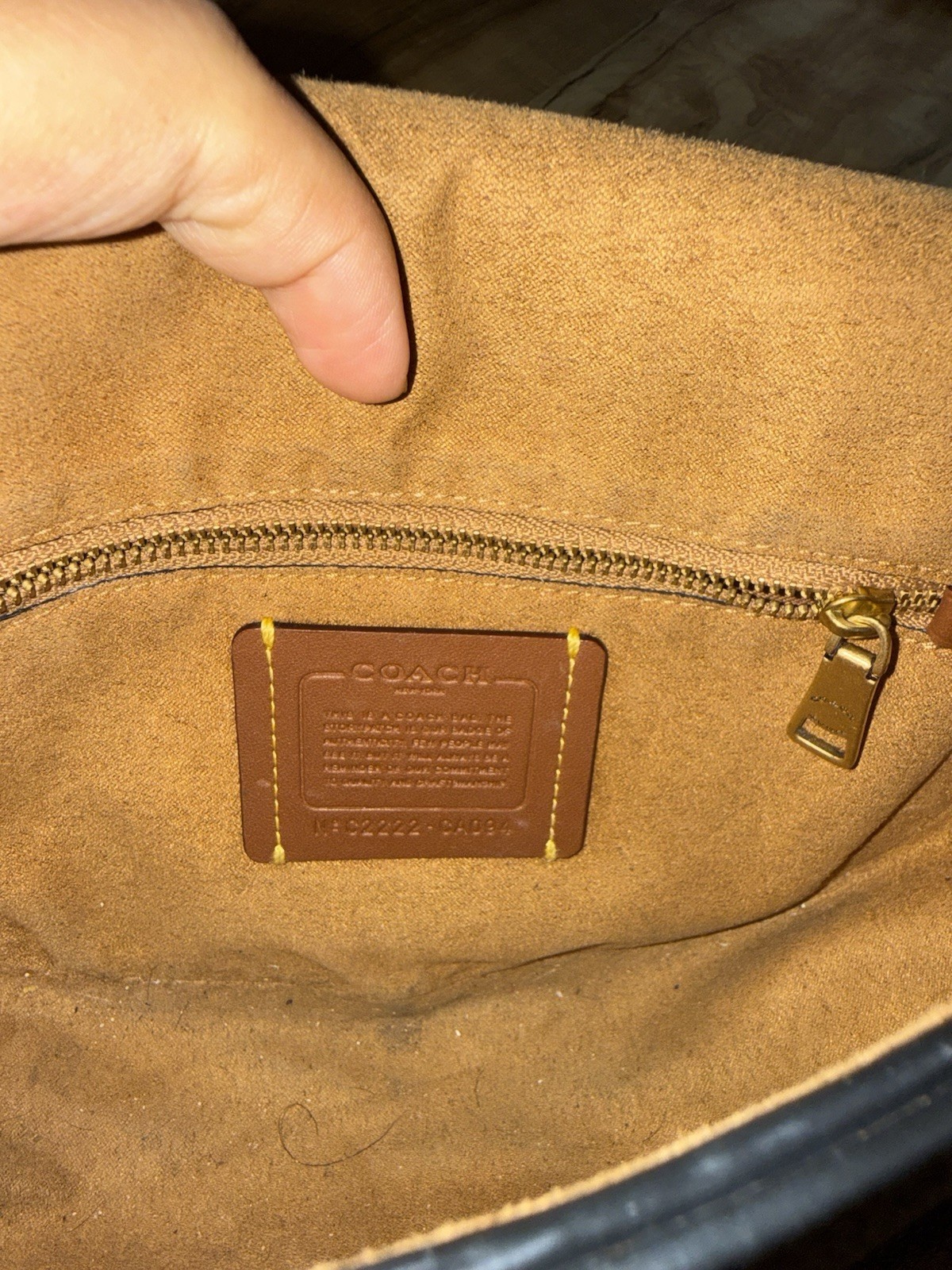 Coach Black Pebbled Crossbody Bag Turnlock & Zip, Detachable Strap, Gold
