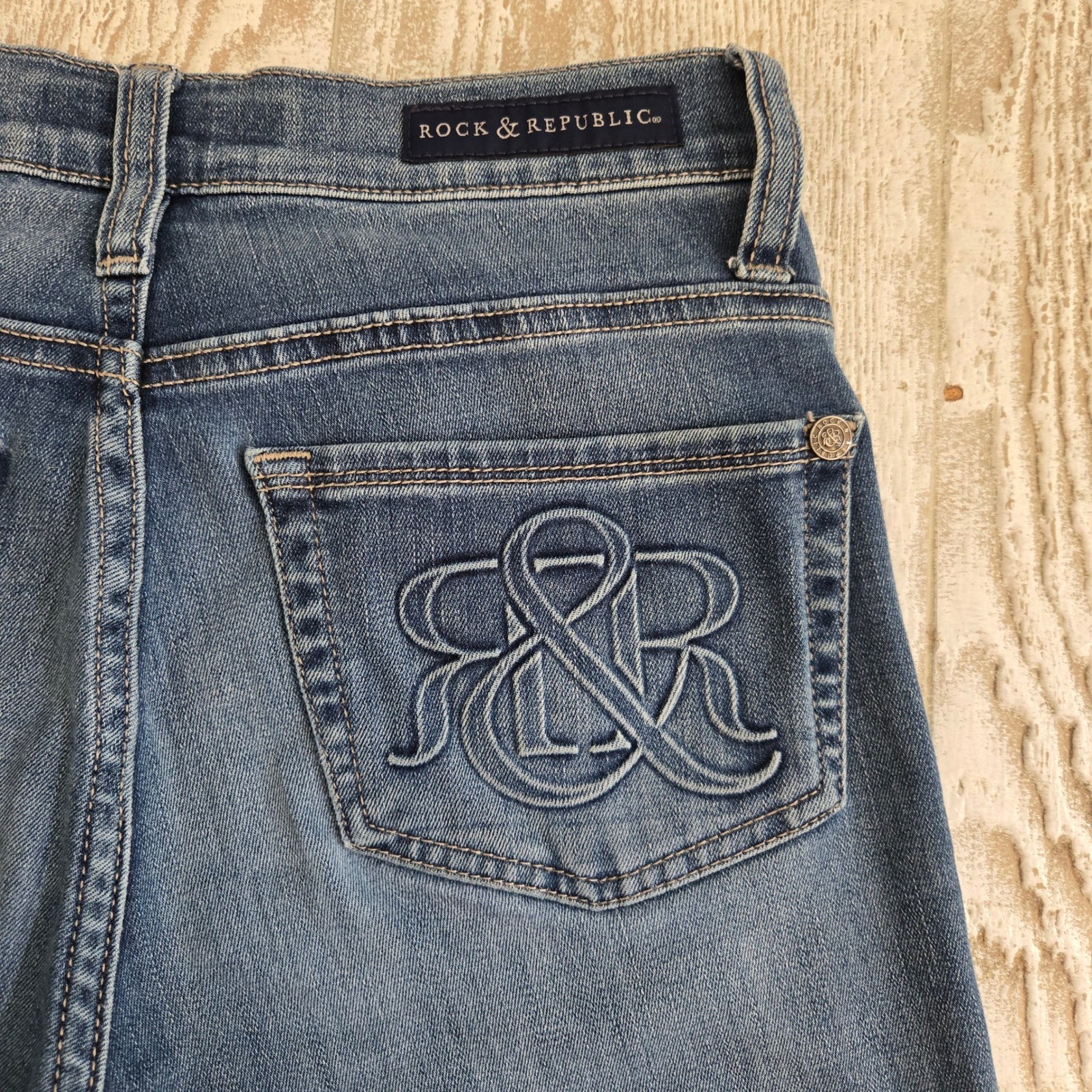 Rock & Republic Beijing Y2K Indigo Skinny Jeans Dark Wash Embroidered Size 2