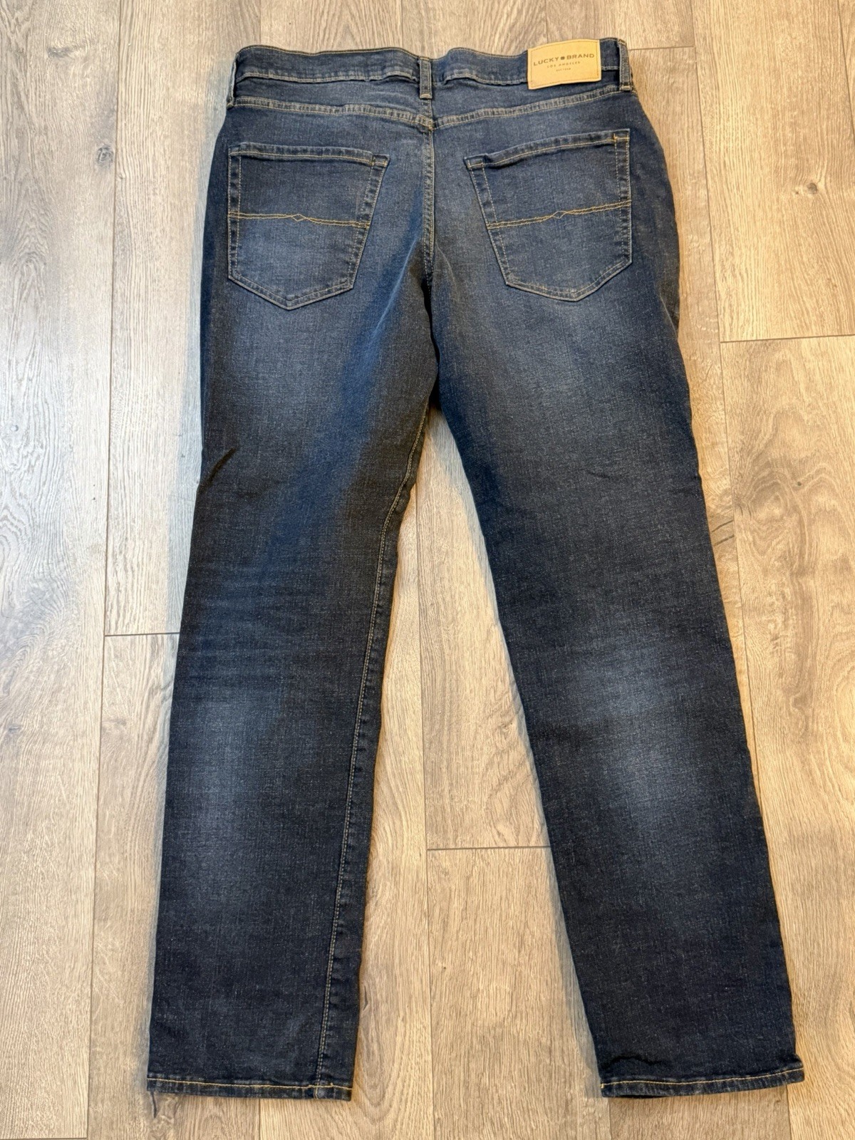 33×32 – BLUE – Lucky Brand Jeans 223 Straight Leg Regular Fit Denim Jeans