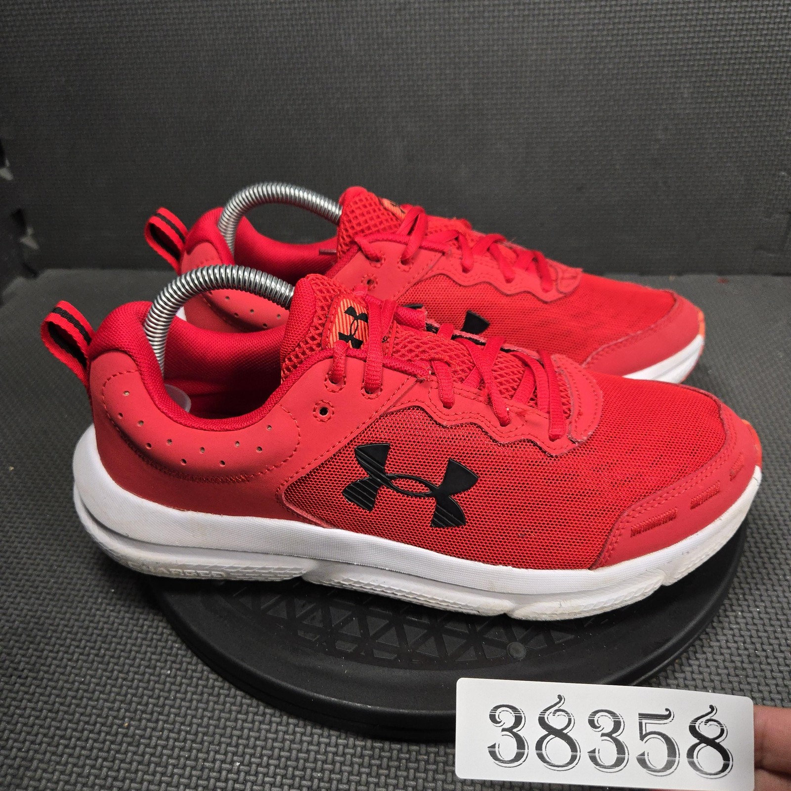 Under Armour Charged AKA Shoes Mens Size 9 Red Running Sneakers 3026175-600
