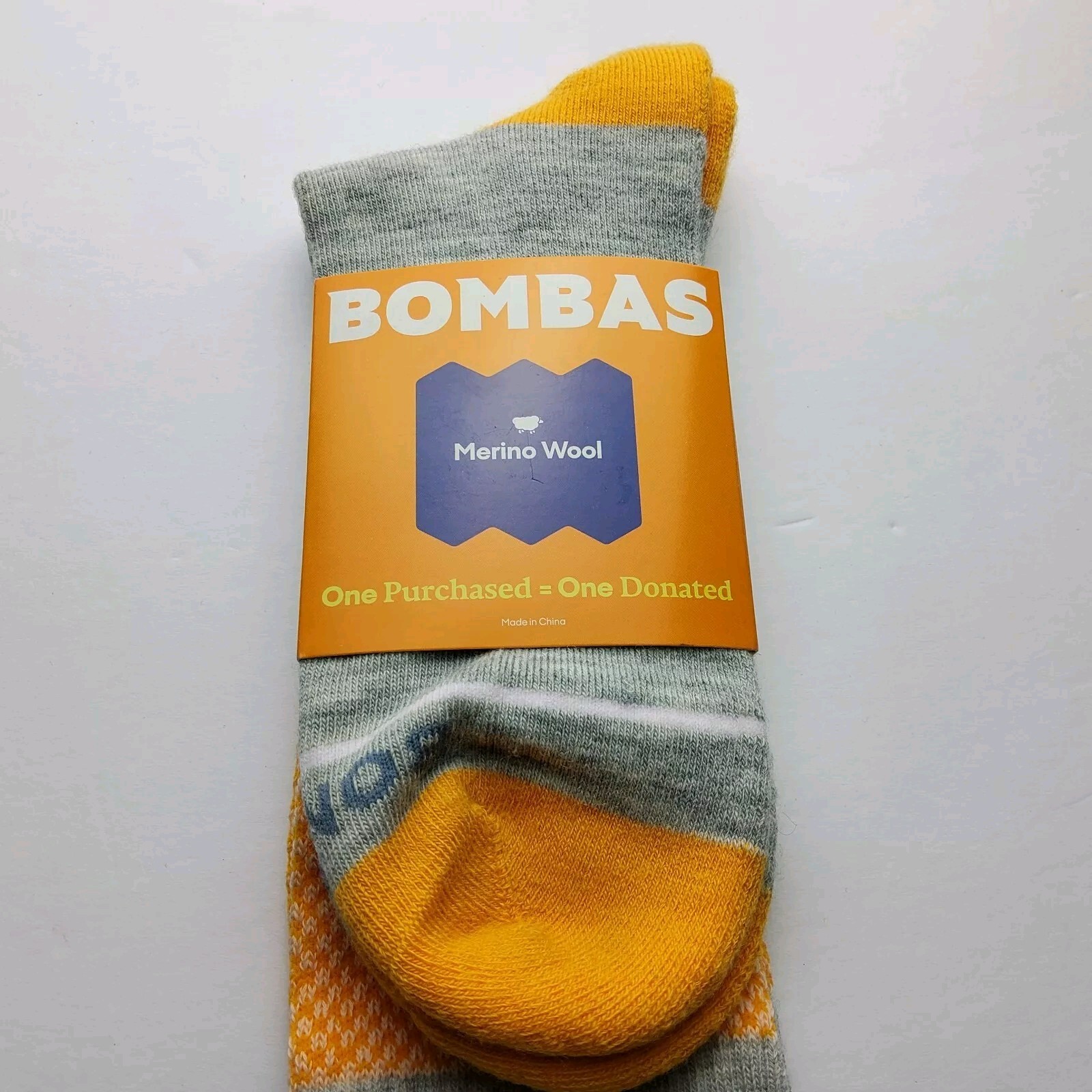 Bombas Merino Wool Blend Midweight Crew Socks Size L (Men’s 9.5-13, Wo 11-13)