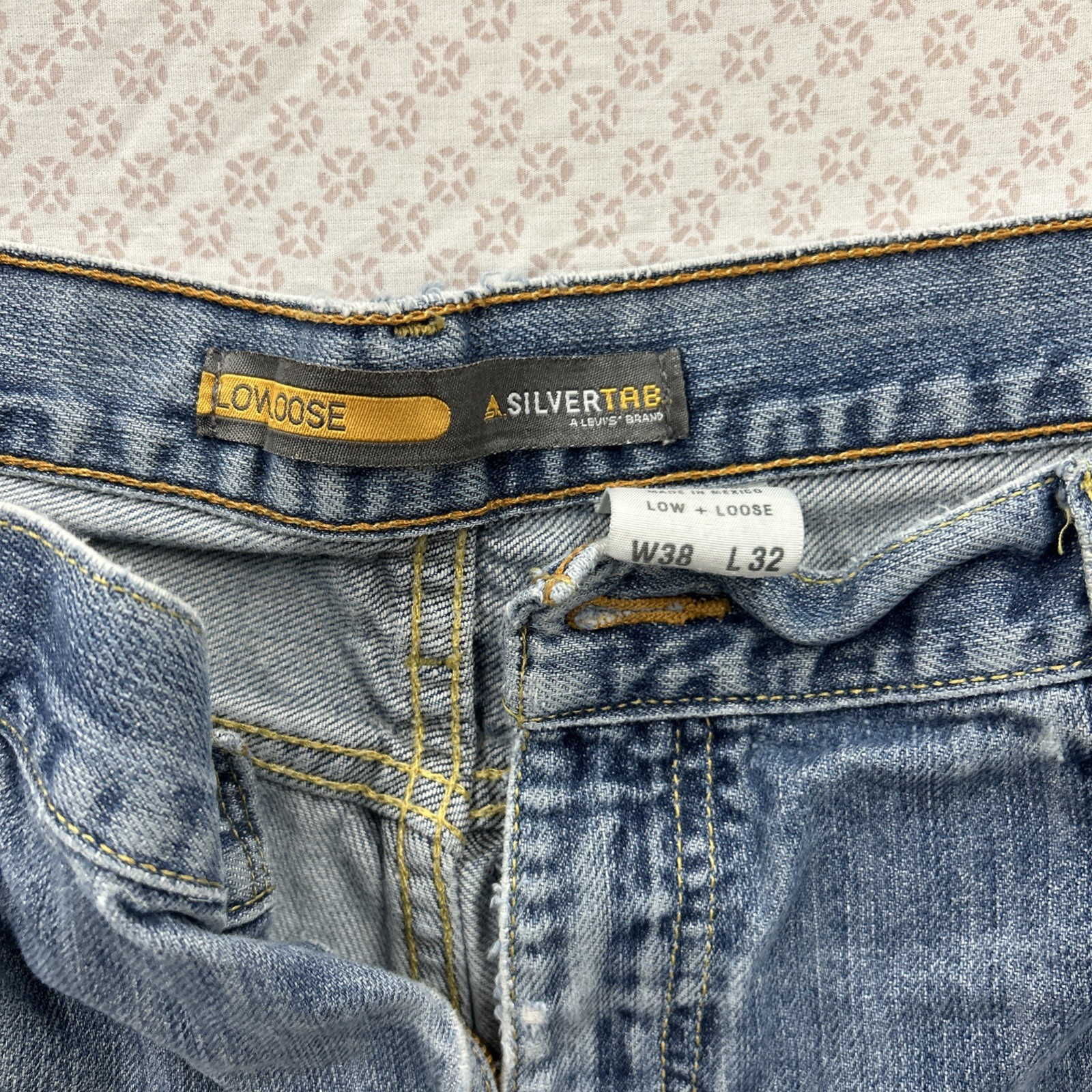 Vintage Distressed Levi’s Y2K Low Loose Silver Tab Blue Jeans Baggy Mens 38 X 32
