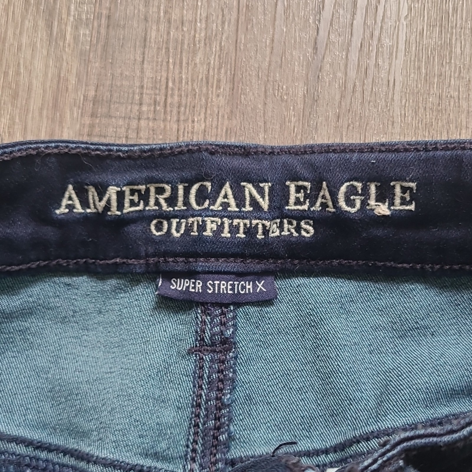 American Eagle Outfitters Women’s Dark Wash Skinny Jeans Mid Rise Stretch Size 2