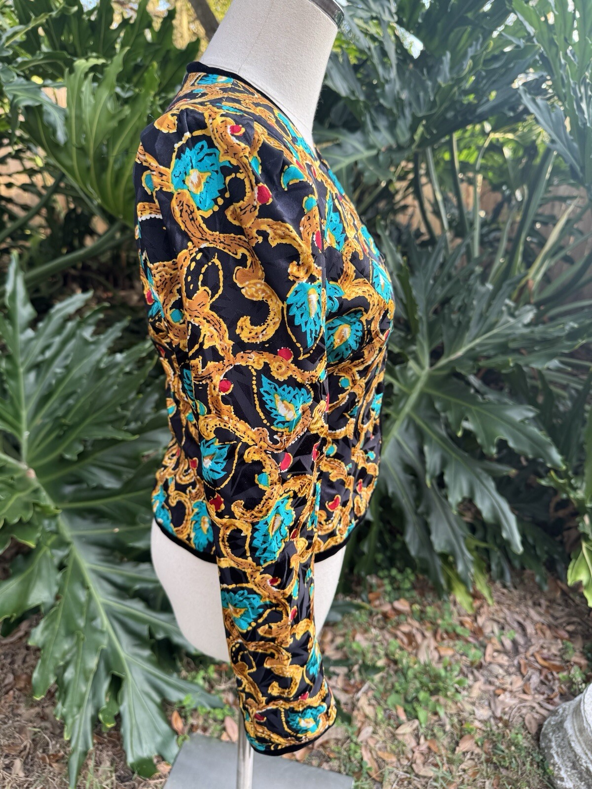 Maggy London 100% Silk Colorfull Retro Uniform Size 4 Cropped Puffed Shoulder
