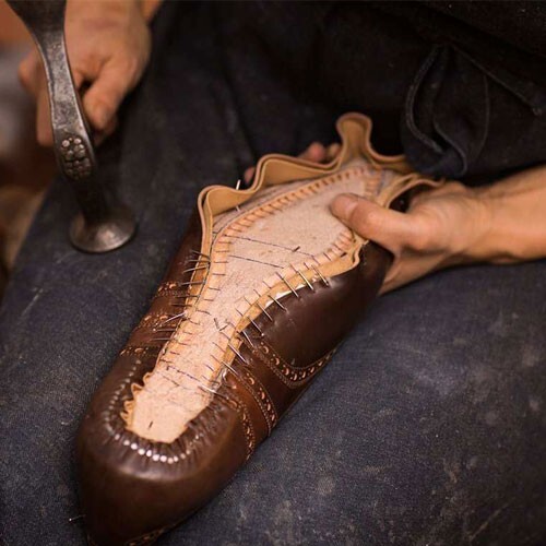 Good Year Welted Black Color Leather Brogue Oxford Lace Up Handmade Dress Shoes