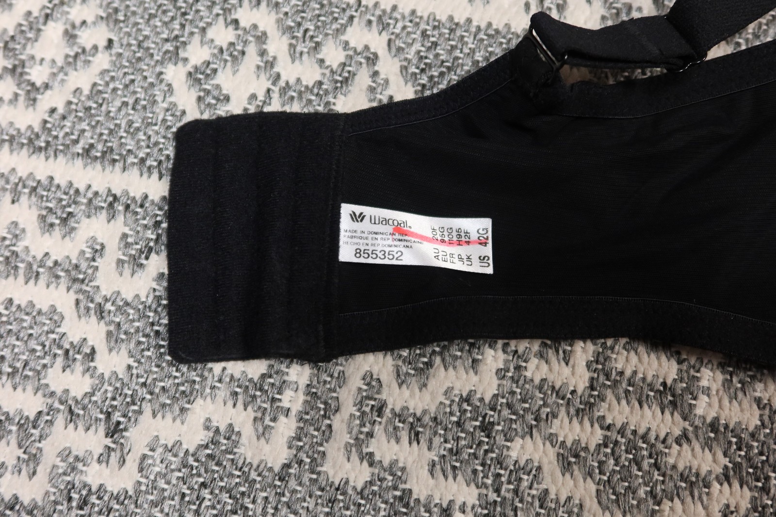 New Wacoal High Standards Underwire Bra – Size 42G – Black – # 855352