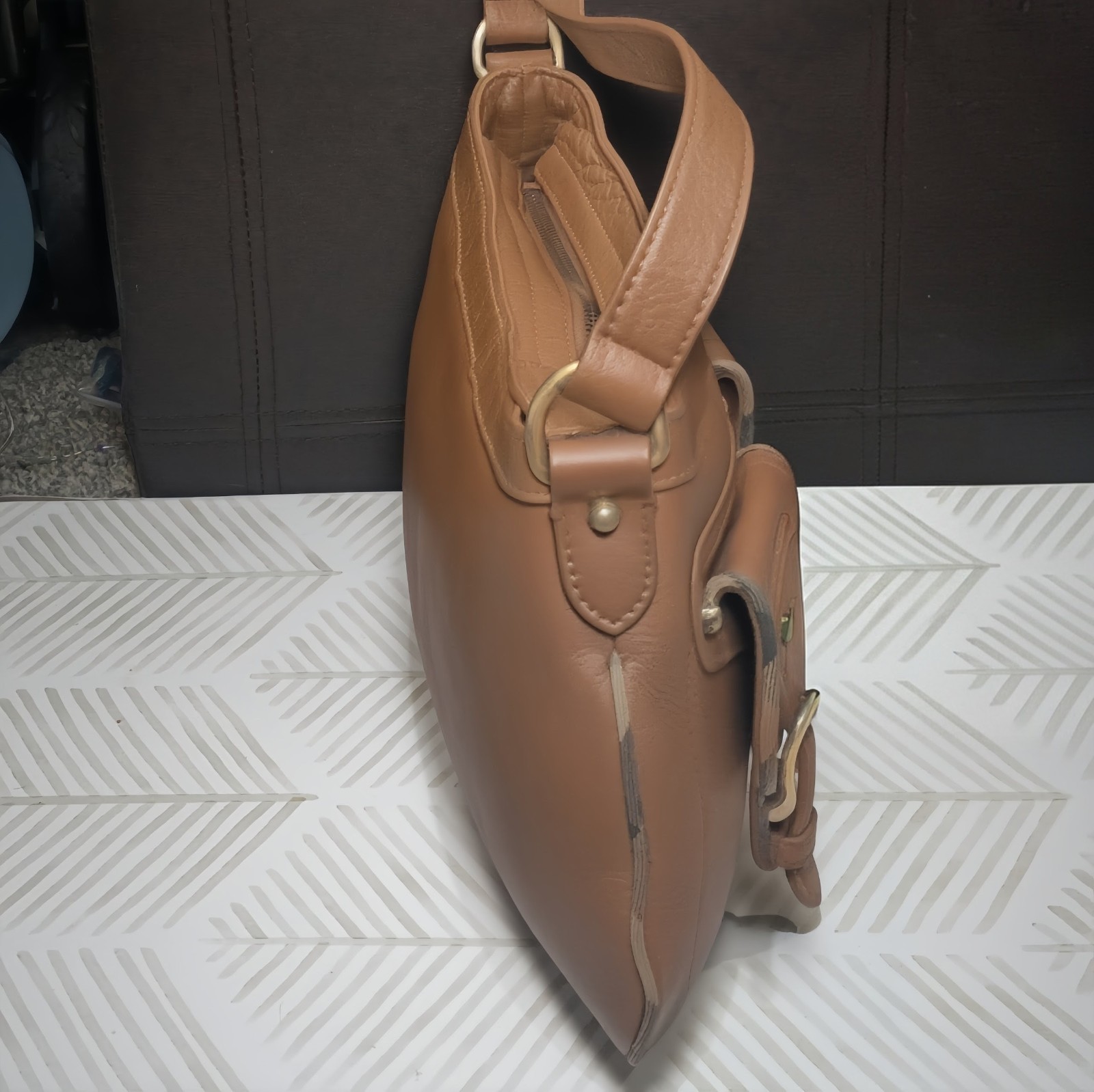 Burberry Vintage Brown Leather Pocket Shoulder Bag Nova Check Trim Y2K