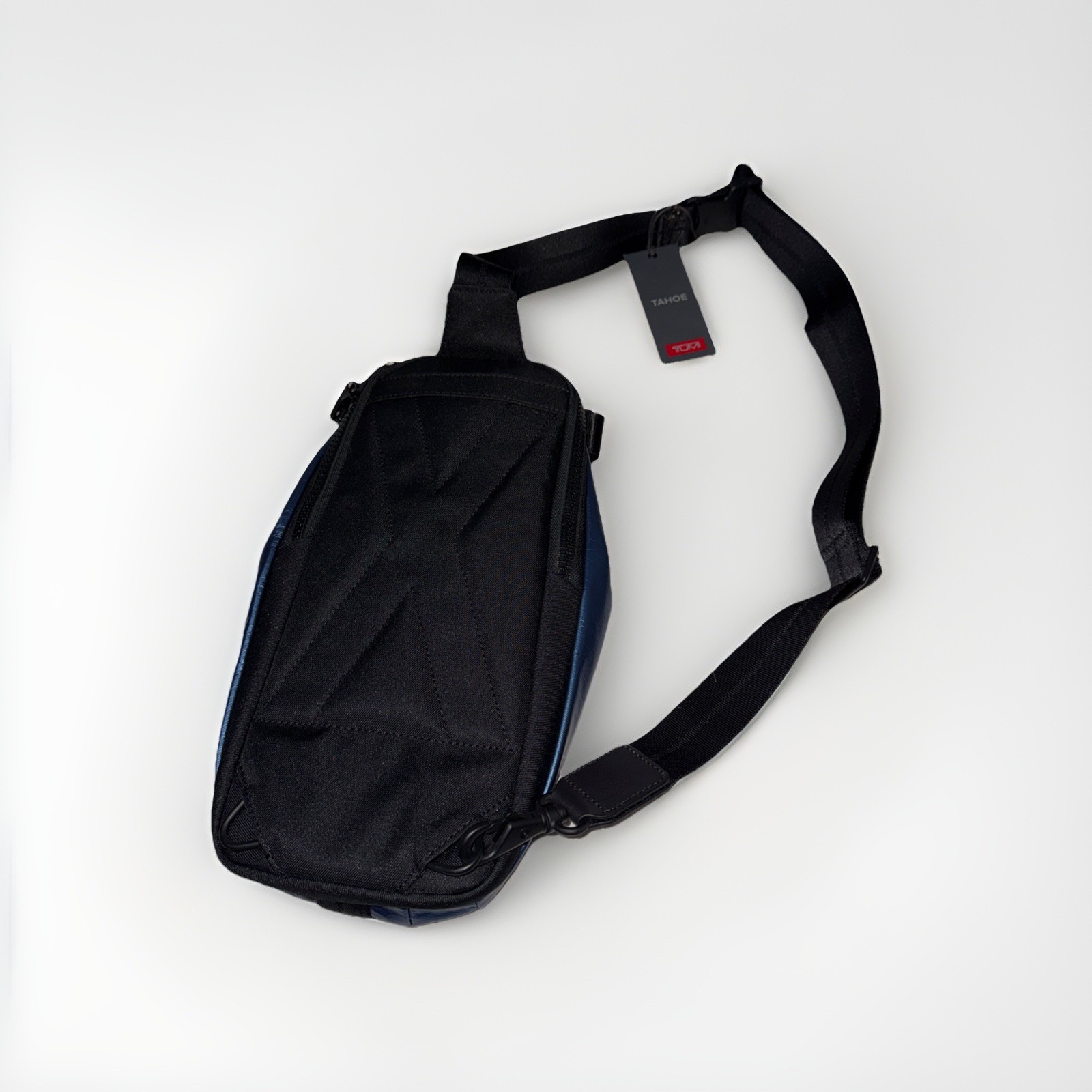 NEW TUMI Tahoe Bozeman Sling Shoulder Bag 13.5”x6”x2.6” Rare