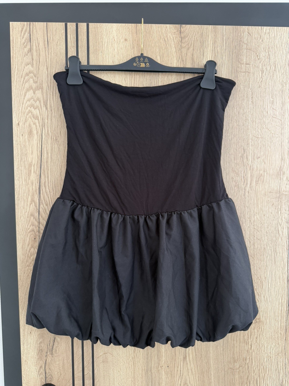 Urban Outfitters Kimchi Blue Bandeau Bubble Mini Dress – Black Size XL RRP: £29