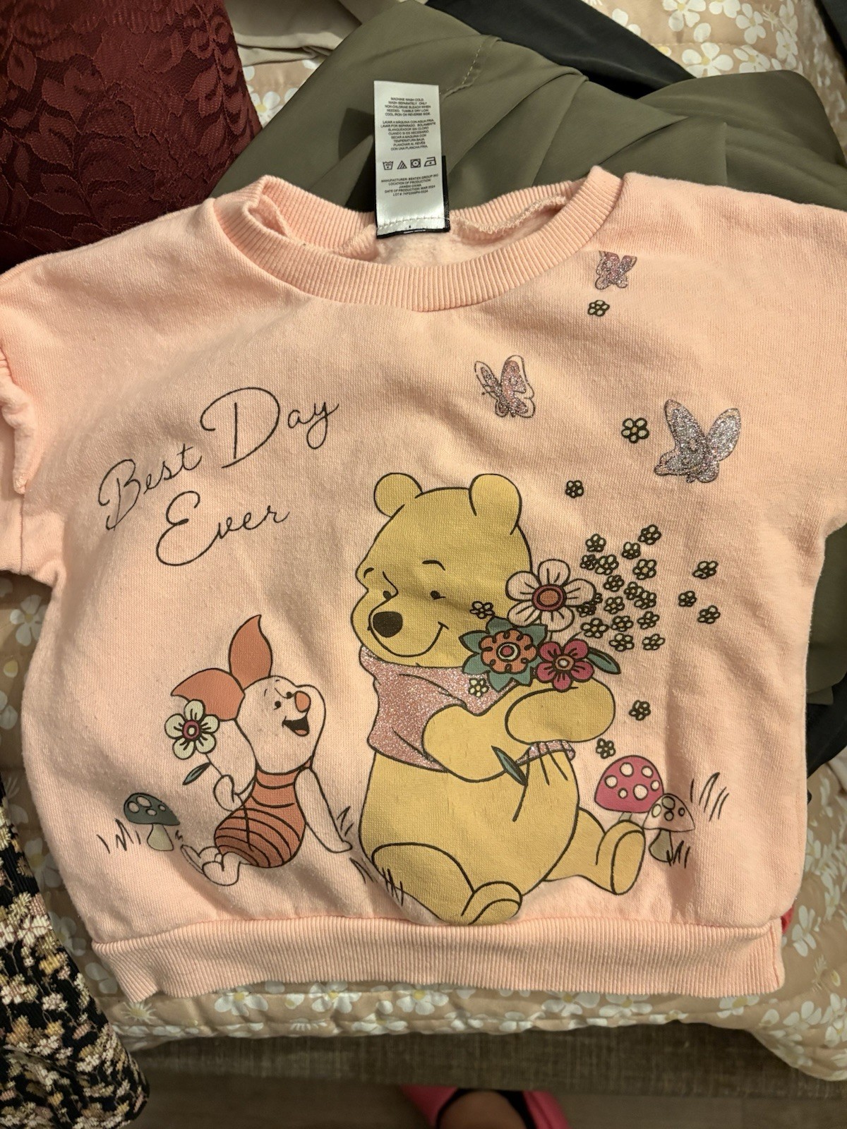 Disney Winnie the Pooh Piglet Pink Graphic Sweatshirt 2T Crew Neck Glitter