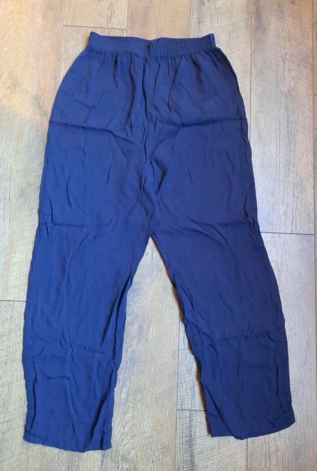 3 Women’s Size 4 /M Waist 26″-30″ Pants Lot Denim VTG Casual Cropped Capris