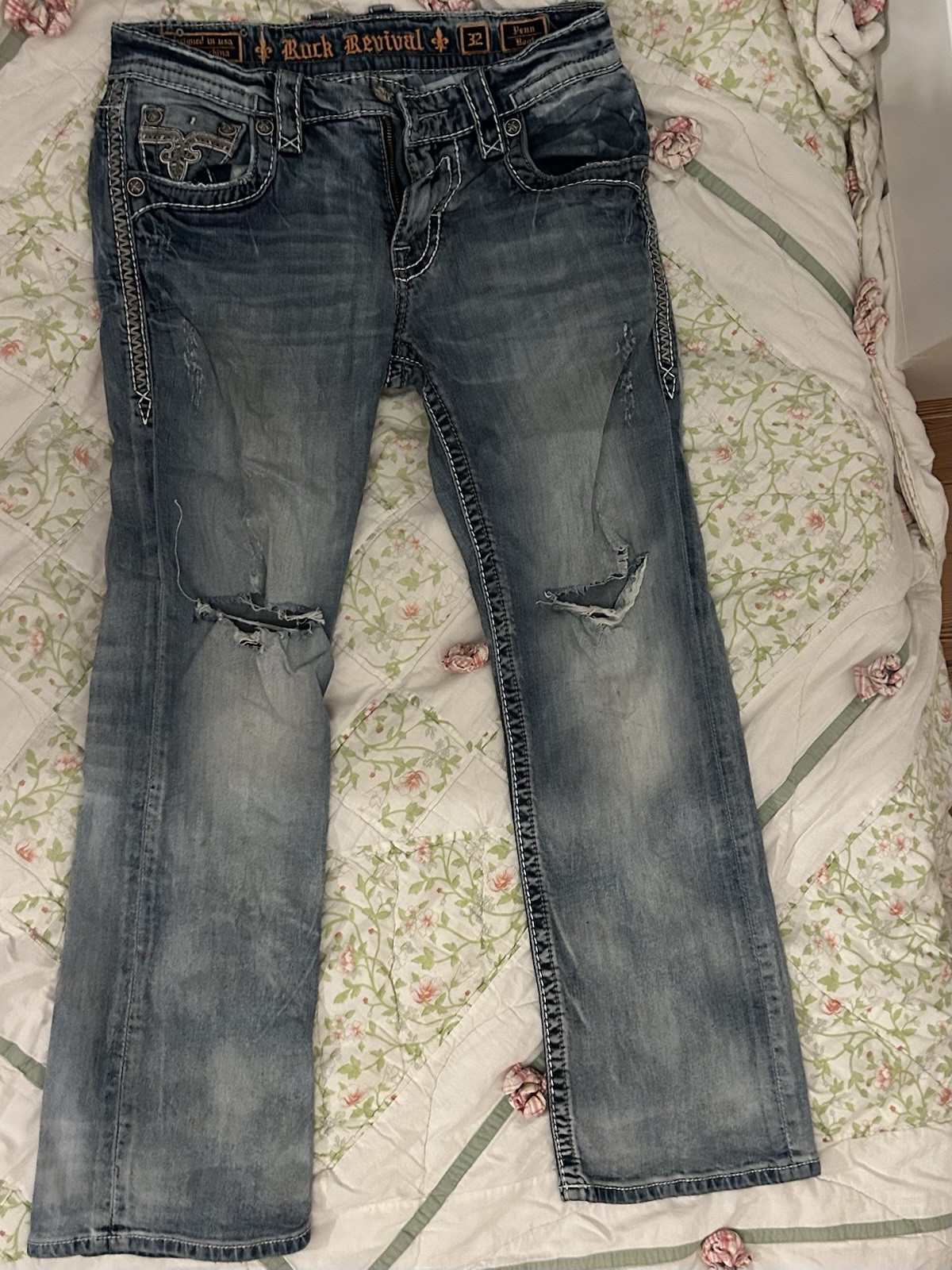 Rock Revival Men’s Blue Medium Wash Bootcut Denim Jeans Embroidered Distressed