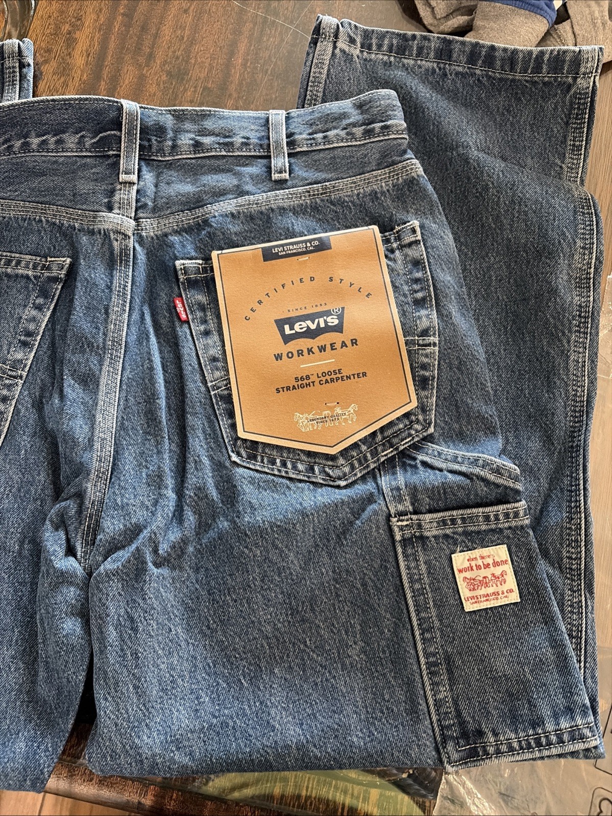 Levi’s New with Tags Men’s 568 Original Straight Loose Fit Jeans Carpenter Blue