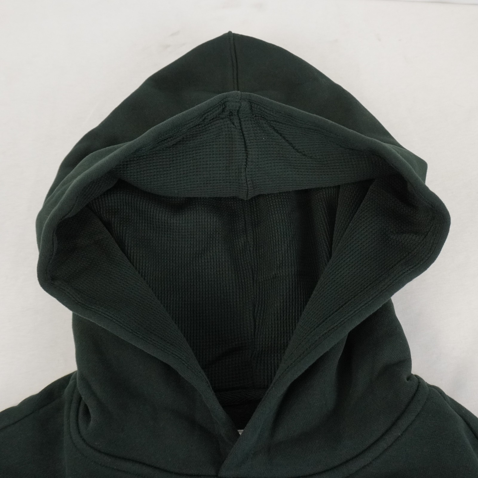 Vuori Seaside Pullover Hoodie In Evergreen Relaxed Fit W/ Pocket – Men’s Size L
