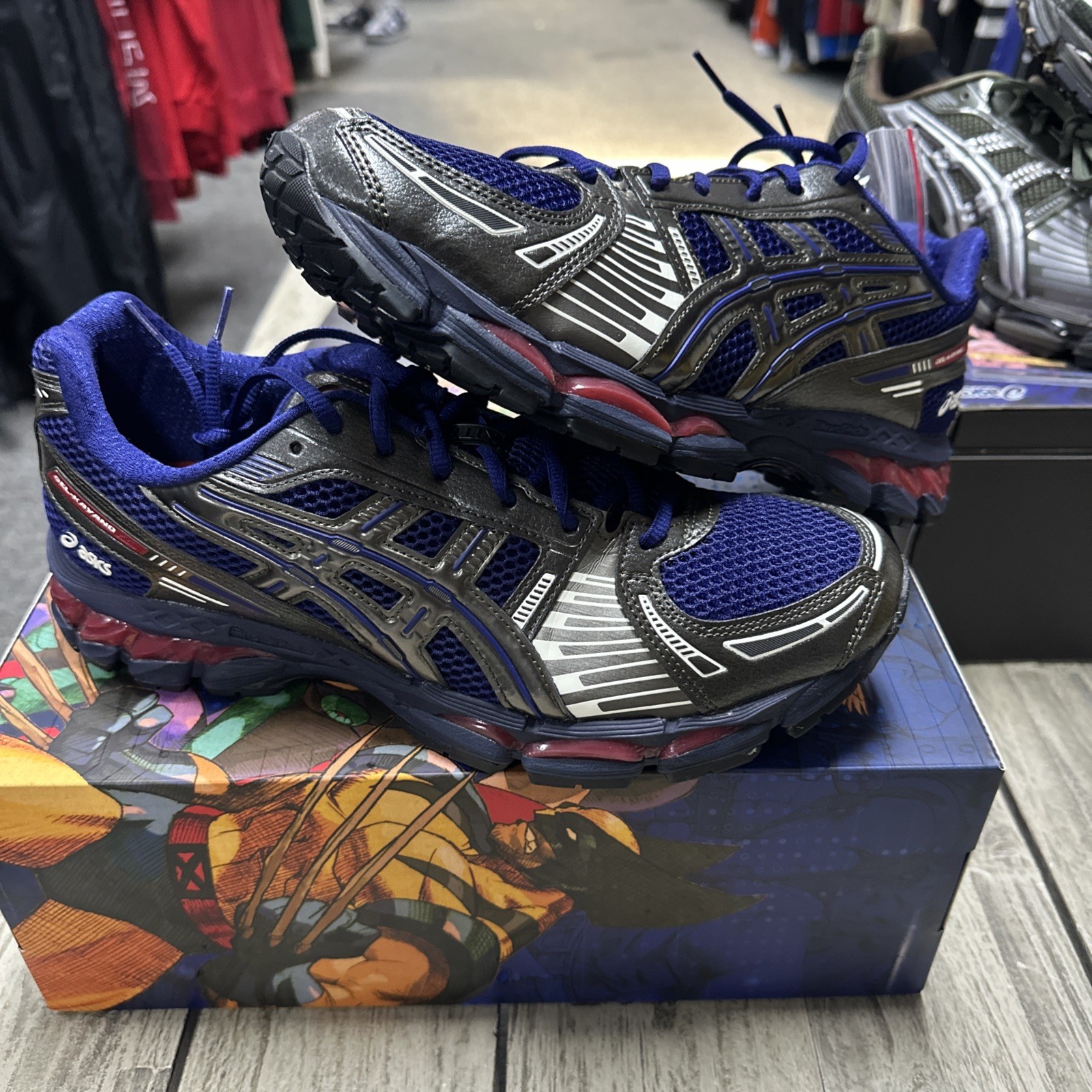 Size 11 -Marvel vs. Capcom Kith x ASICS Gel Kayano 12.1 Capatin America Vs Guile