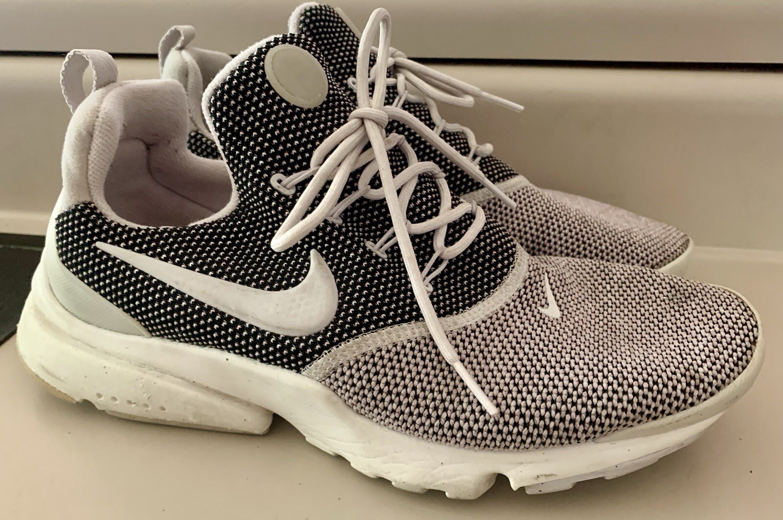 Size 8 – Nike Presto Fly SE Vast Grey W