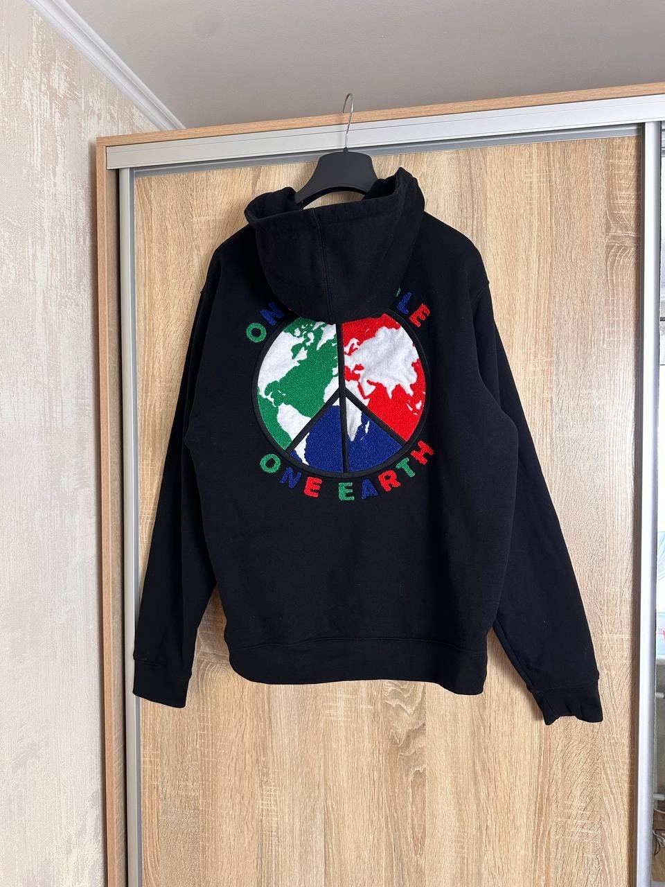 PATTA AW21 One People One Earth Zip Hoodie Sweatshirt Mens Size L Black