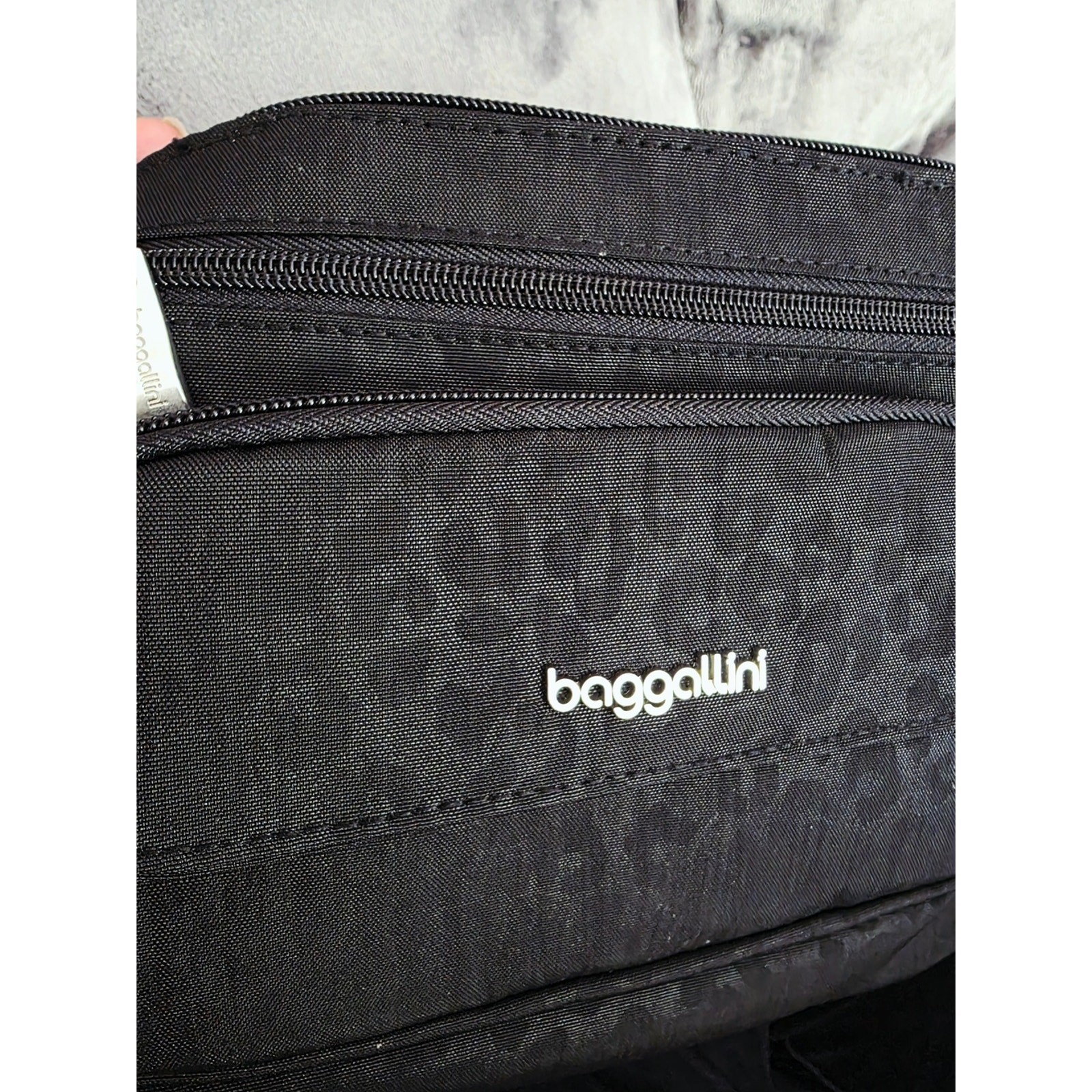 Leopard Print Baggallini RFID Original Everyday Crossbody Jacquard Bag Organizer
