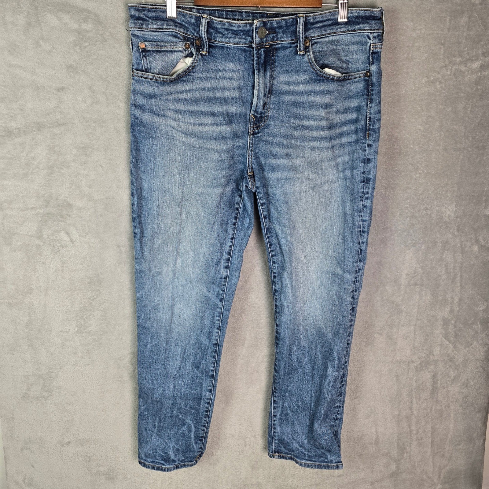 American Eagle Airflex Original Straight Jeans Mens 36×30 Medium Wash Blue Denim