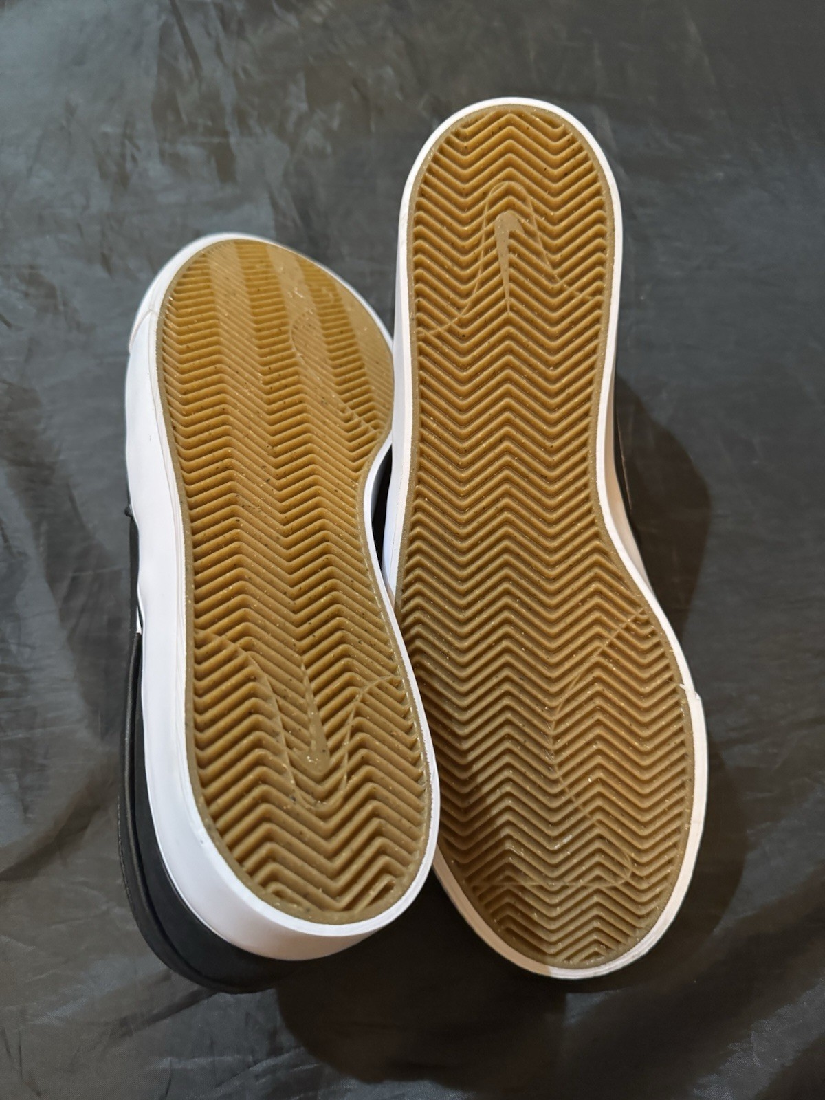 Nike SB Zoom Janoski+ Slip Black White FN5893-001 Size 10 New