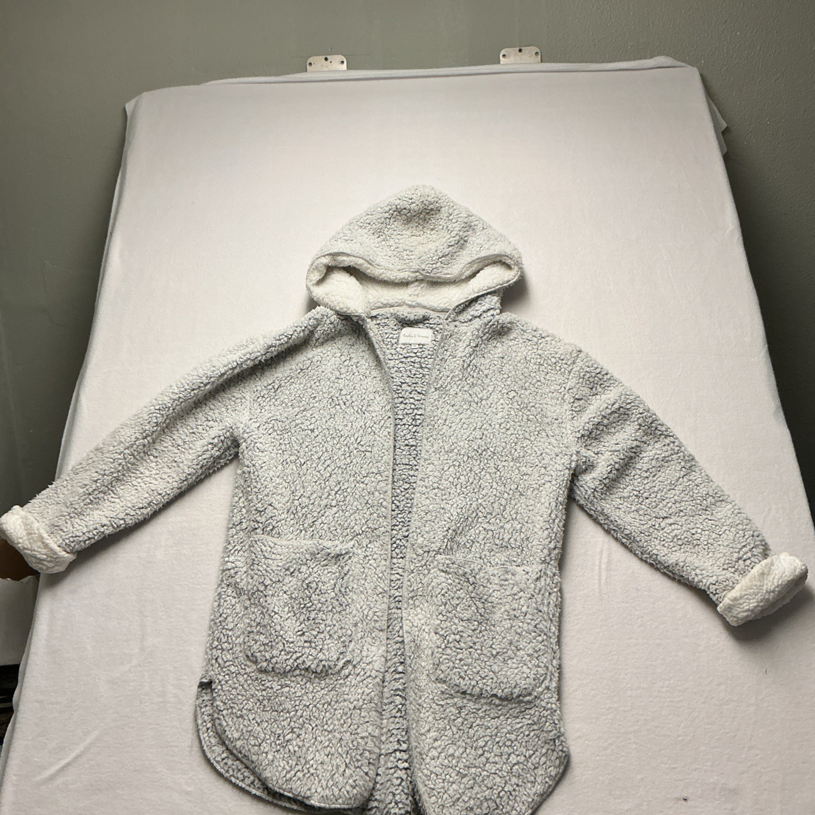 Peaches & Dreams Plush Soft Faux Fur/Sherpa Hooded Sz M WOMENS Over Coat, 3697