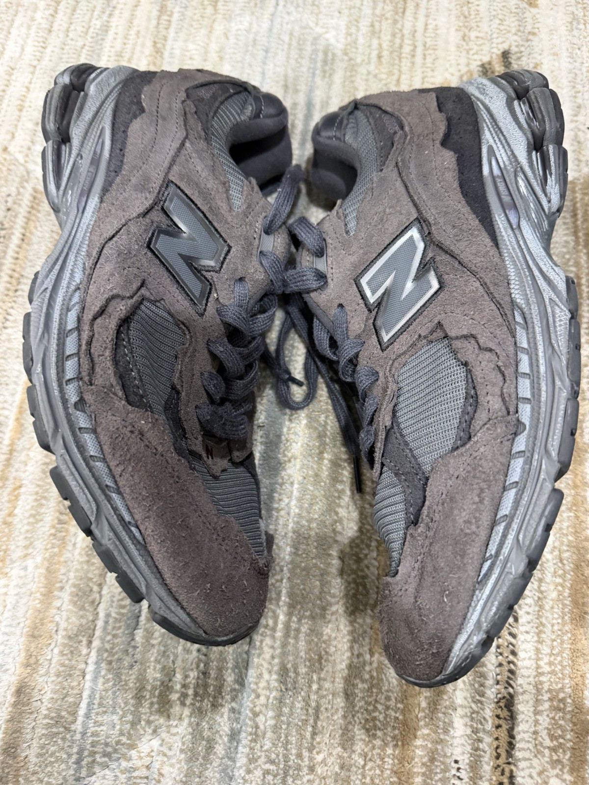 New Balance 2002R Protection Pack Phantom/Magnet Gray Low Top Lace Up Suede