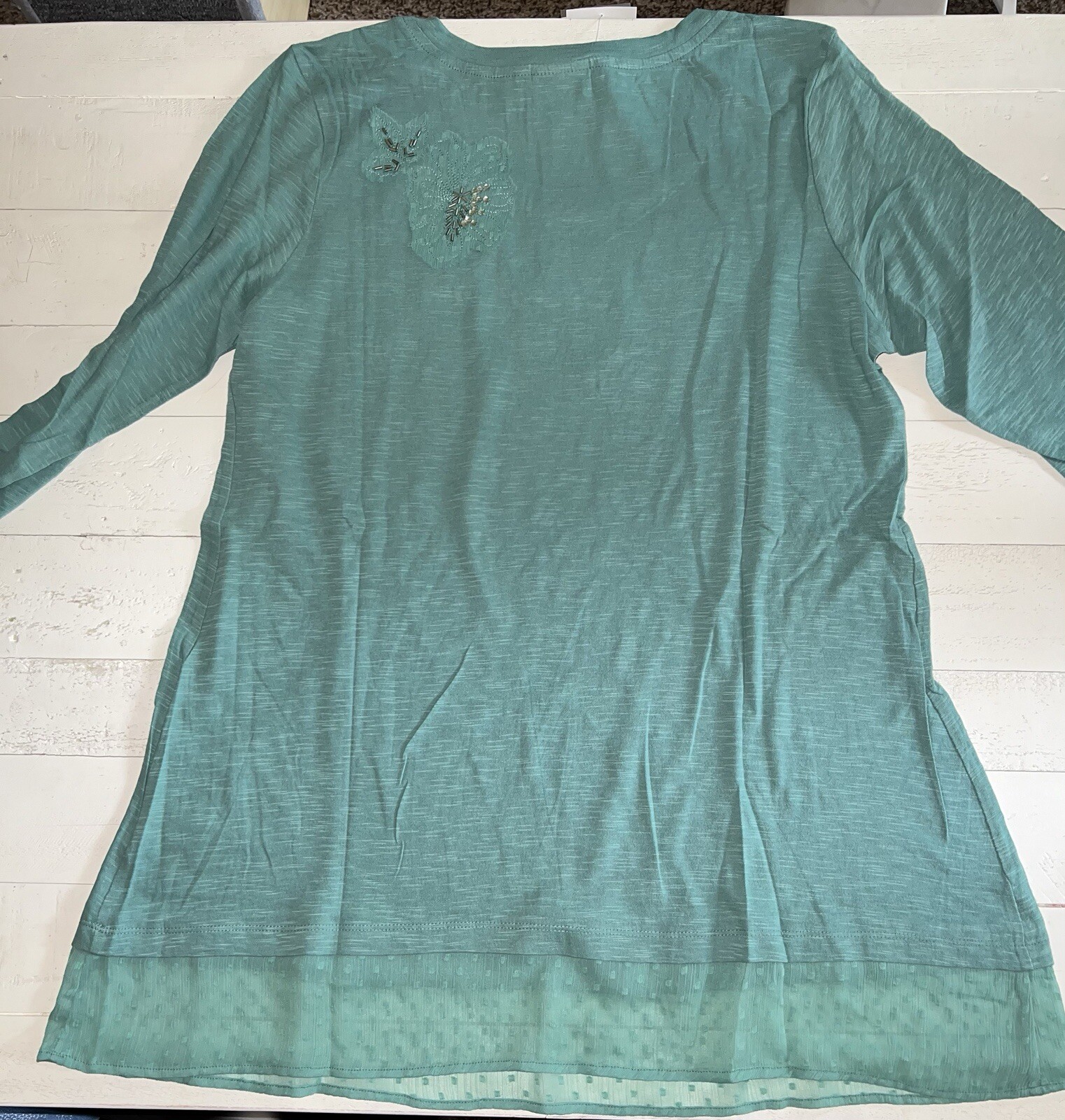 LOGO by Lori Goldstein light spearmint slub knit top with swiss dot trim Medium