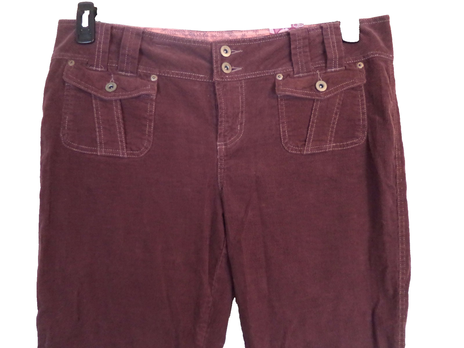 Women’s Plum SO Stretch Corduroy Pants. Size 17. 98% Cotton/ 2% Spandex.