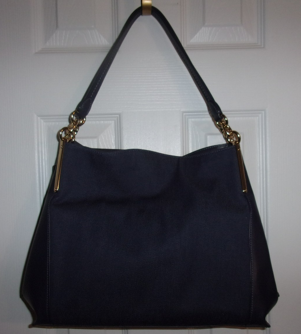 Coach Lori C0670 Shoulder Bag in Deep Navy Soft Leather &Canvas