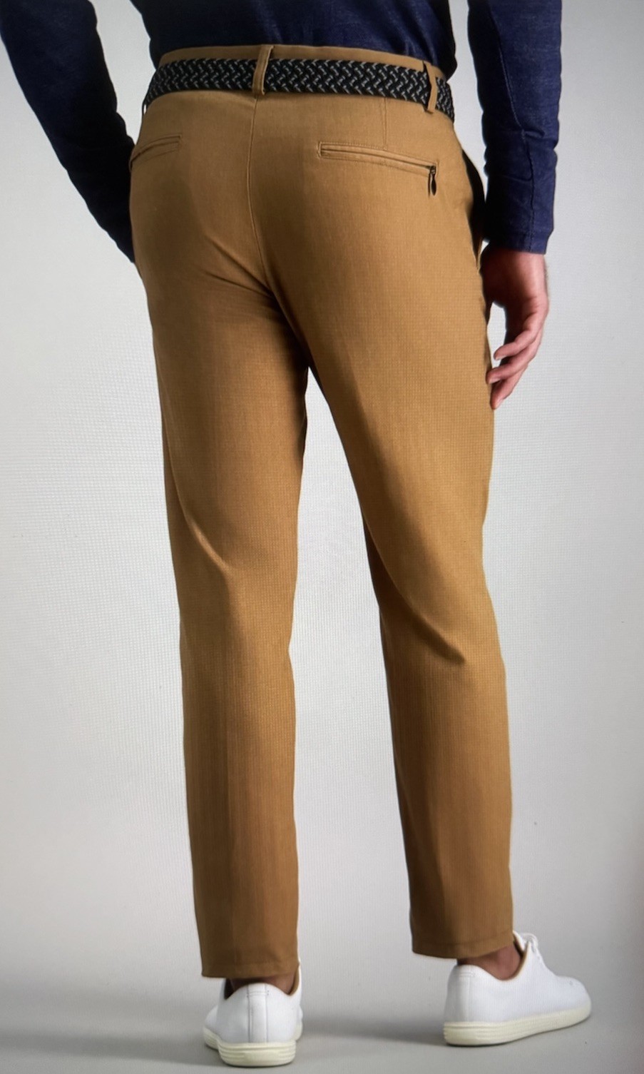 HAGGAR MODERN STRETCH Straight Flat Front Pants Size 42×30 NWT