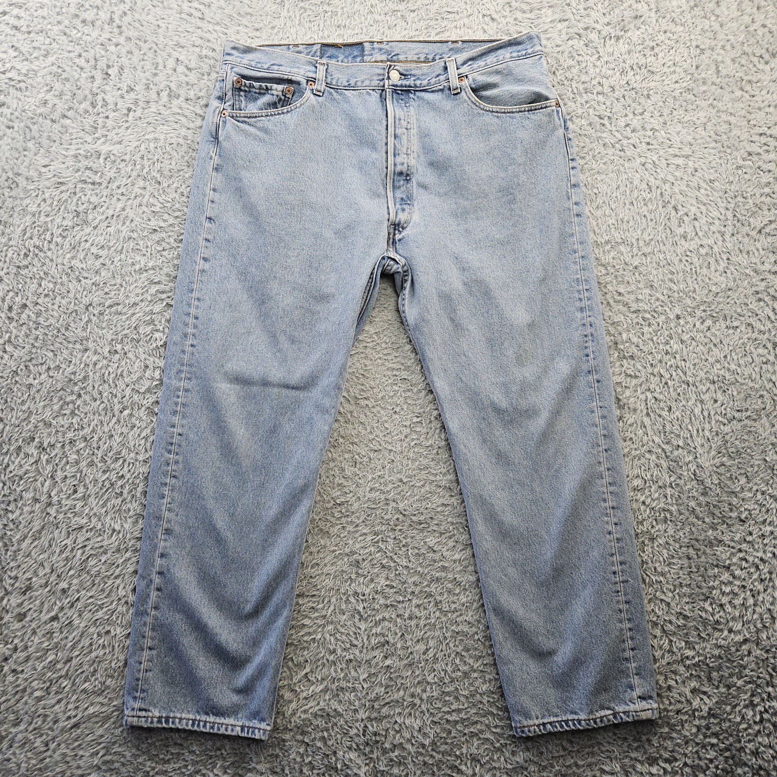 Vintage Levi’s 501 Jeans 1999 Men 40×30 (Fits 38-39×30) Excellent Fade & Worn In