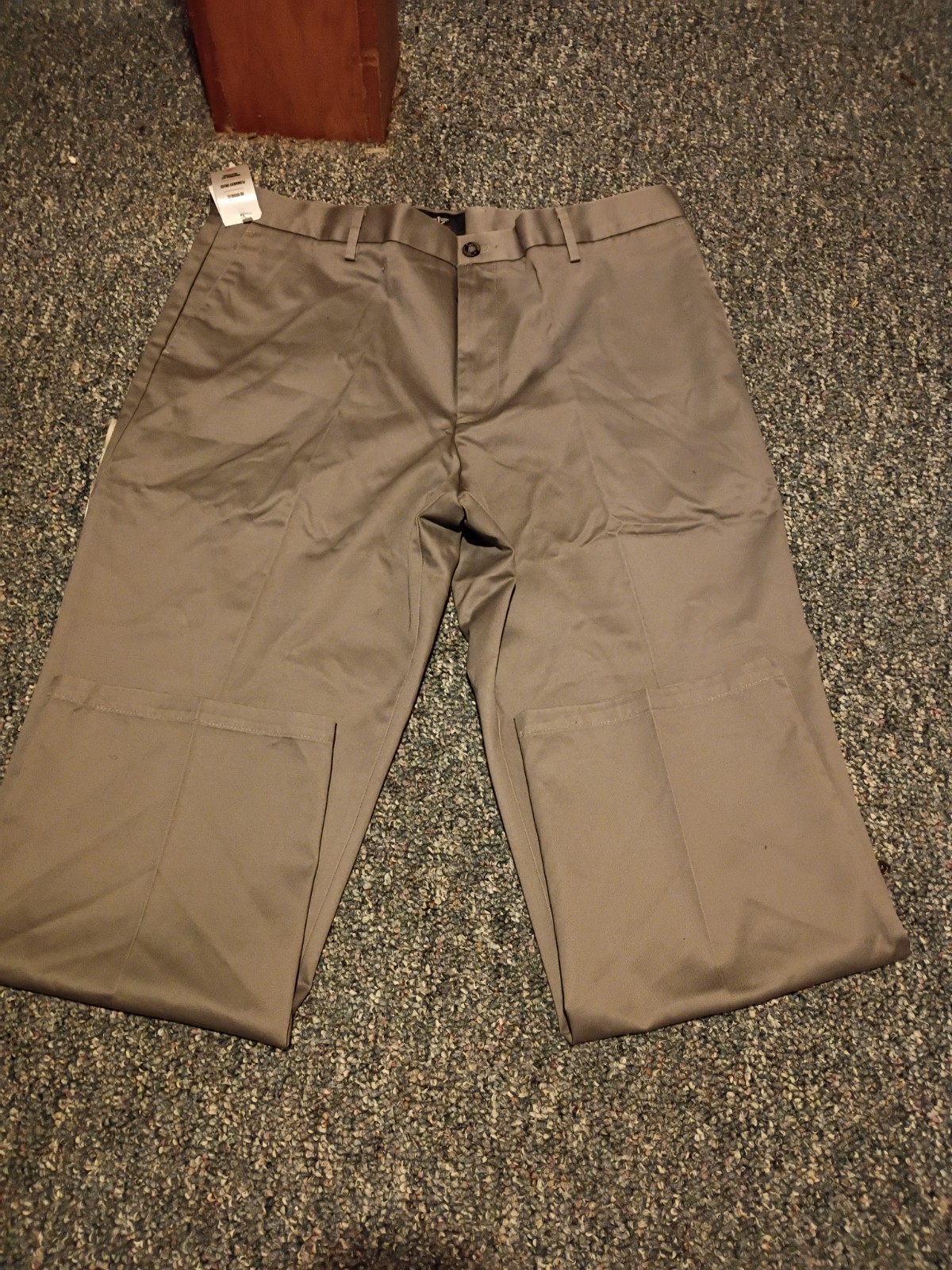Dockers Signature Khaki Classic Fit Flat Front Gray Twill Pants Men’s 38X29