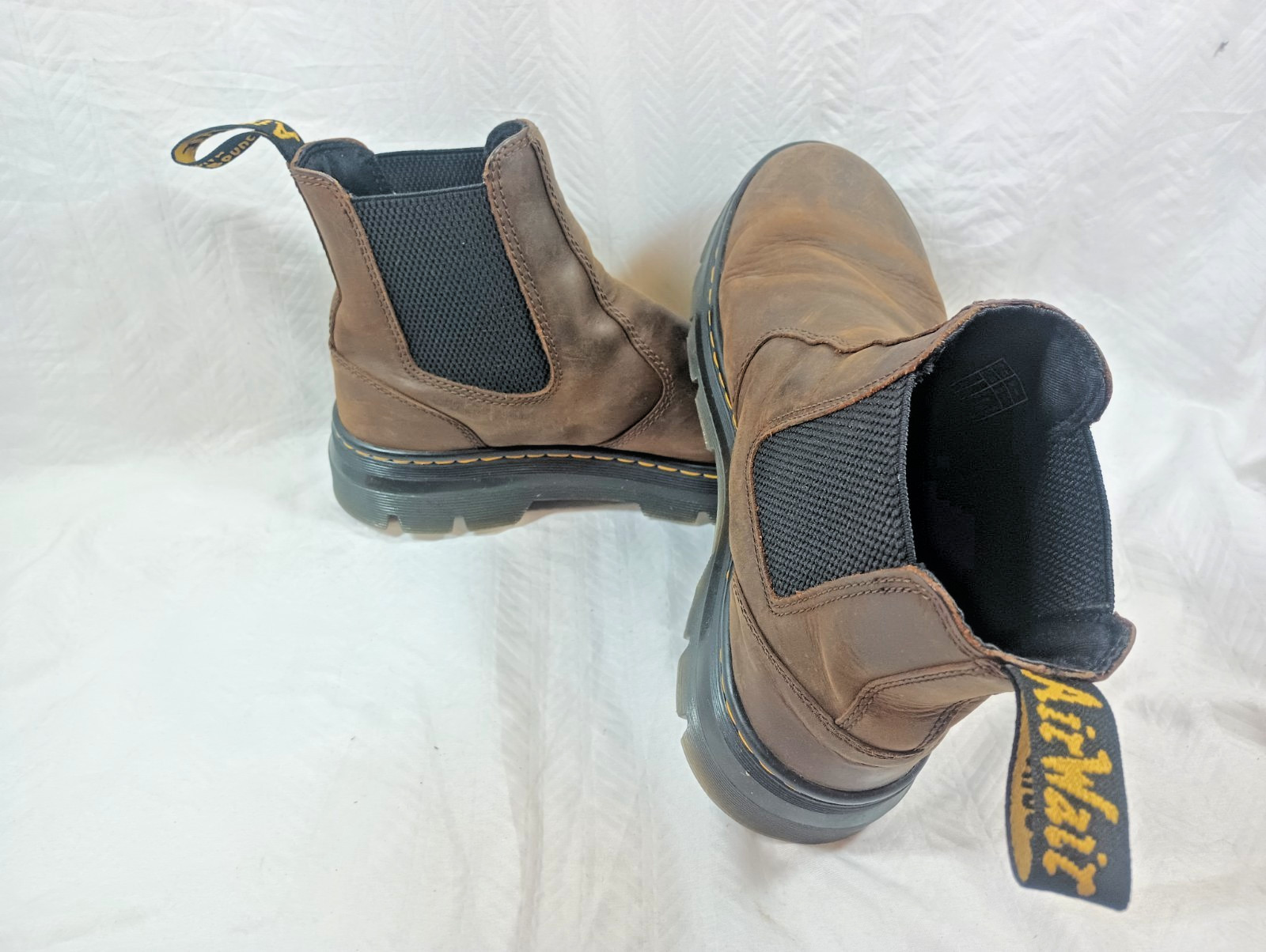 Air Wair boots Doc Martens “Chelsea”, pull on M 9/W 10, Embury brown. DS07