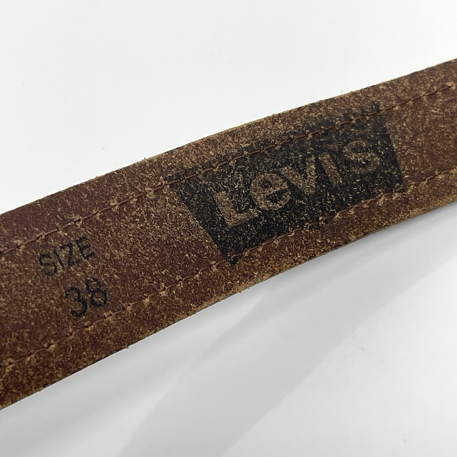 Levi’s Men’s 38 Brown Genuine Leather Belt 1.25” Wide Casual Stitched Edge