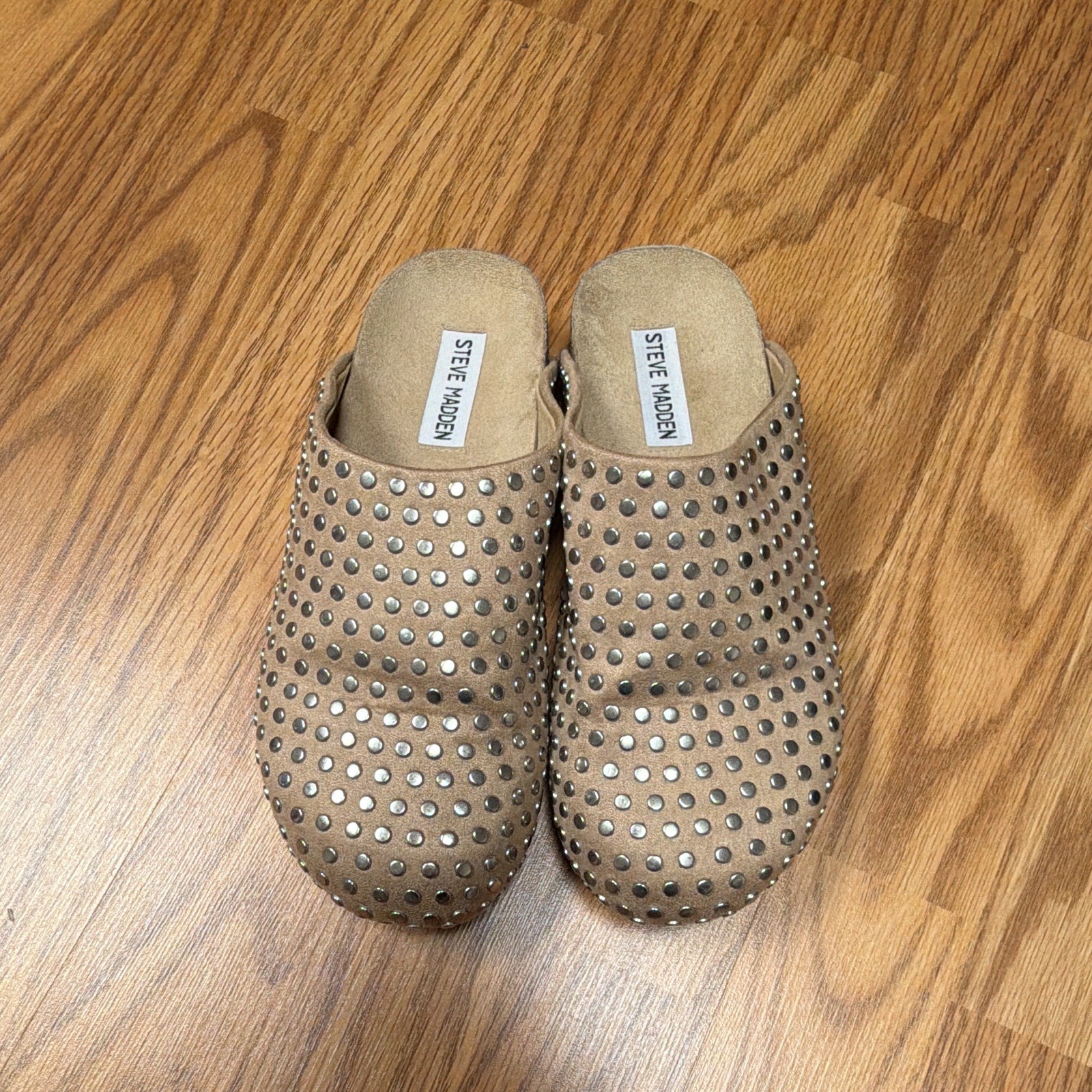 Steve Madden Vega Studded Slip-On Clog Mules Beige Women’s US 7
